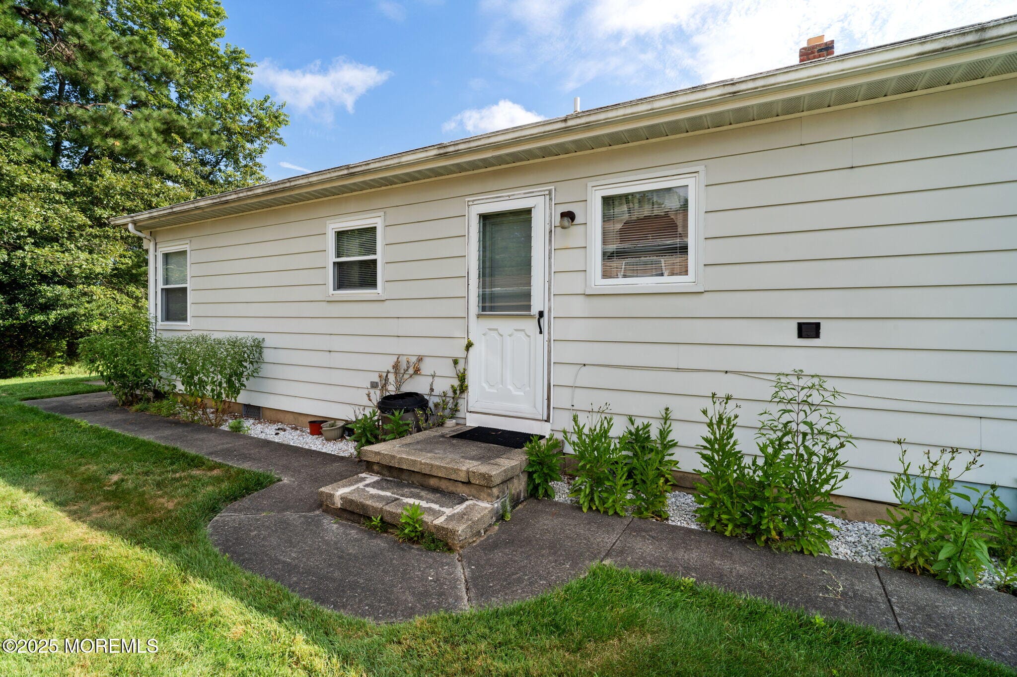11 Selkirk Avenue Image 5
