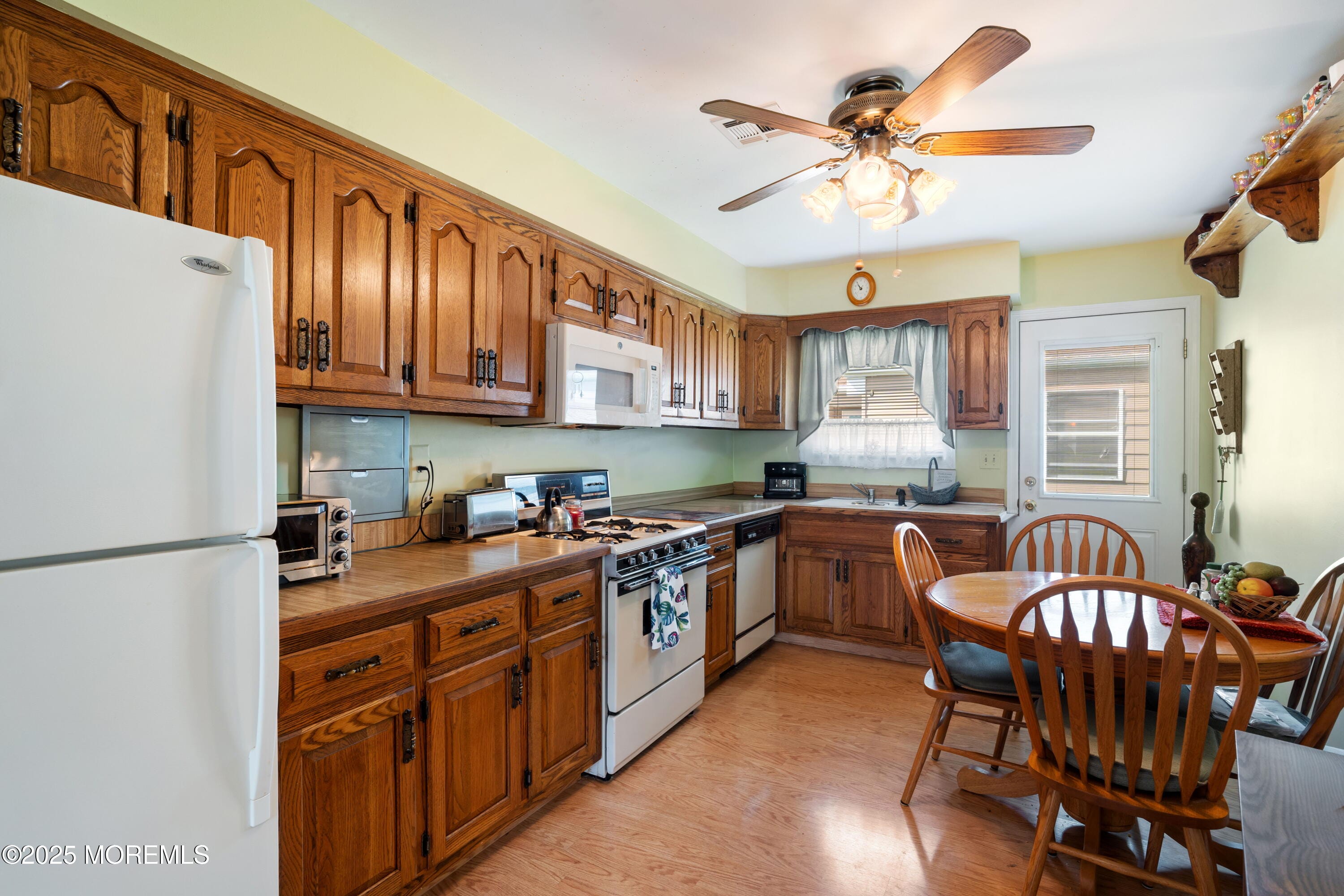 11 Selkirk Avenue, Toms River, NJ, 08757 image 16