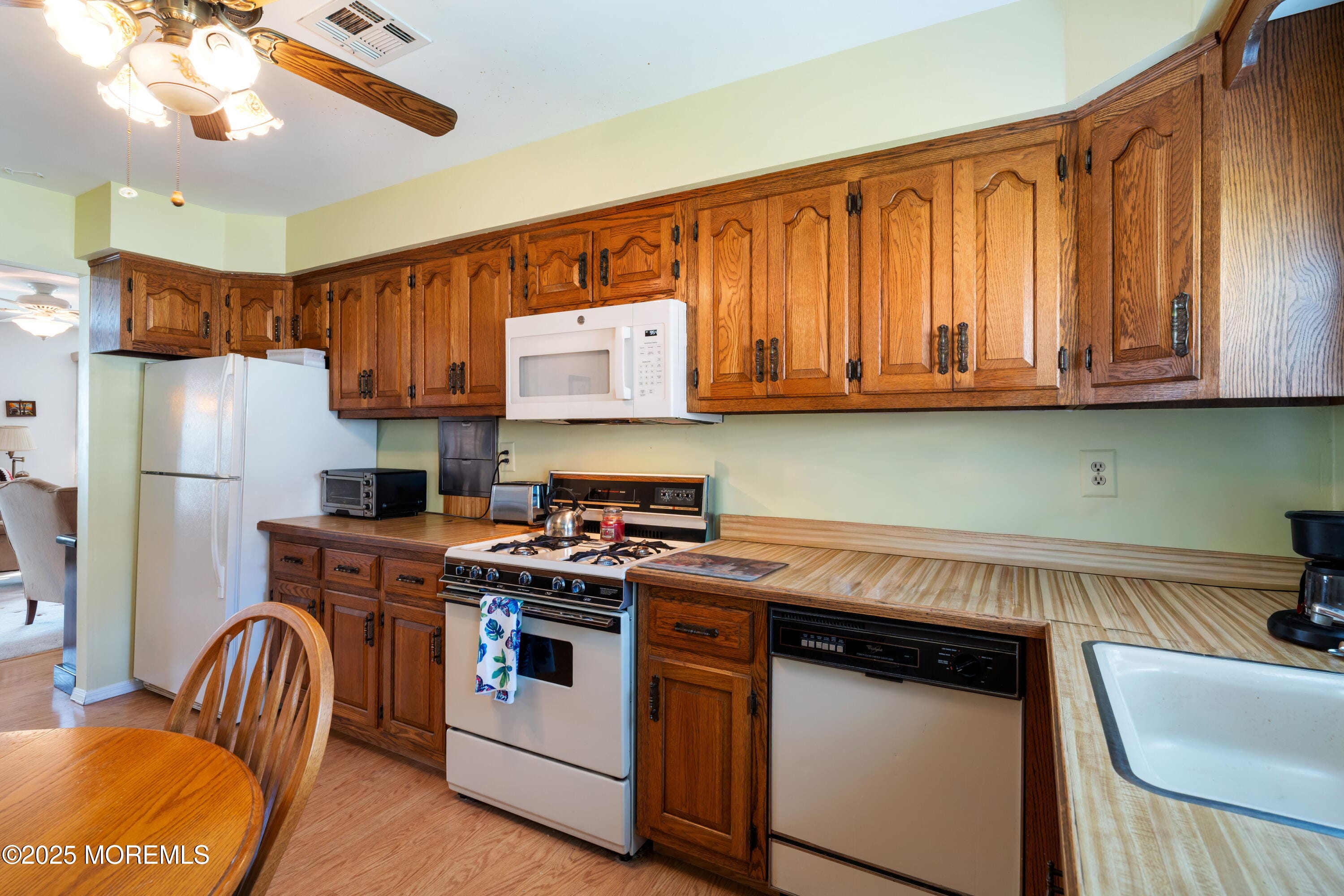 11 Selkirk Avenue, Toms River, NJ, 08757 image 17