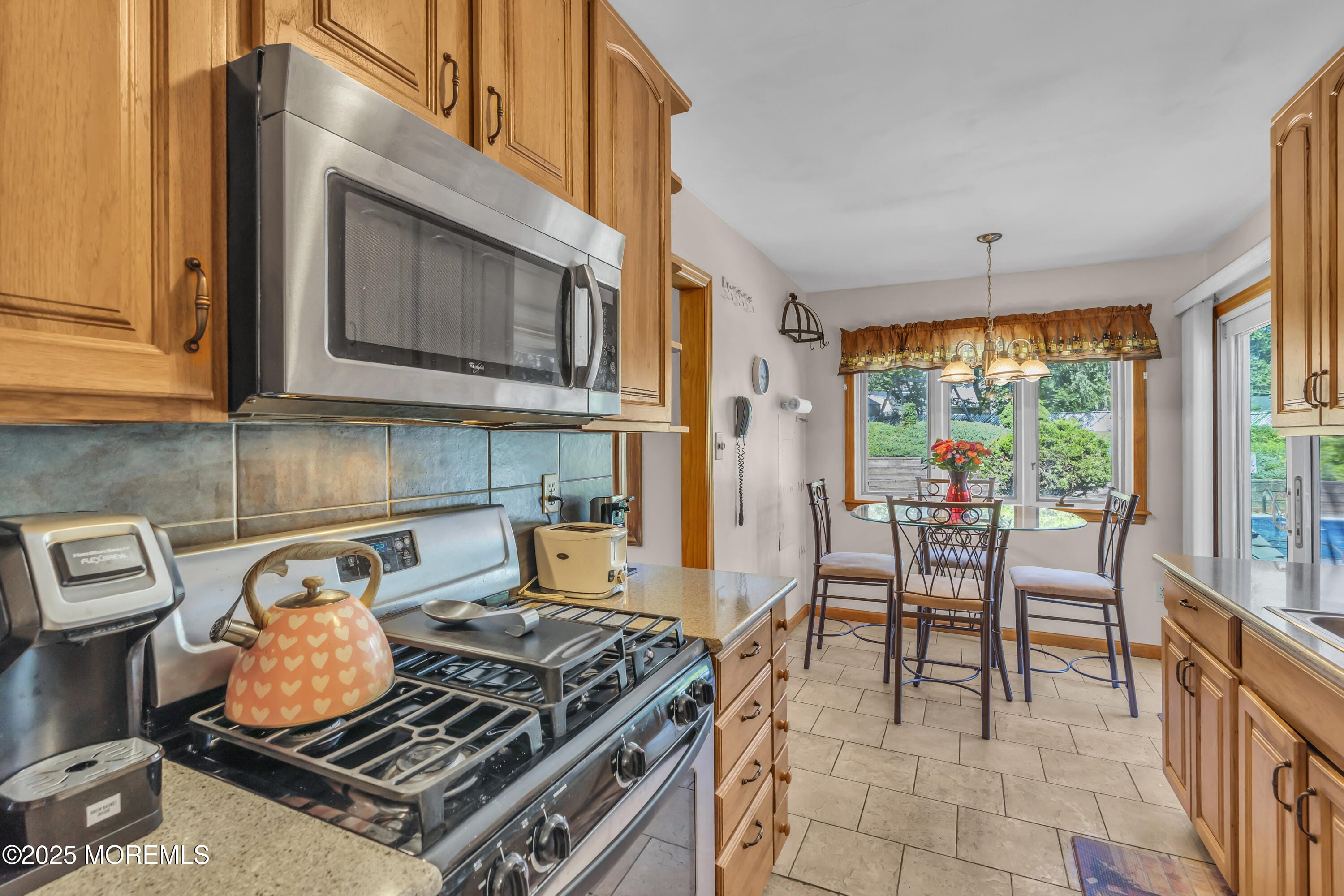6 Dover Street, Jackson, NJ, 08527 image 17