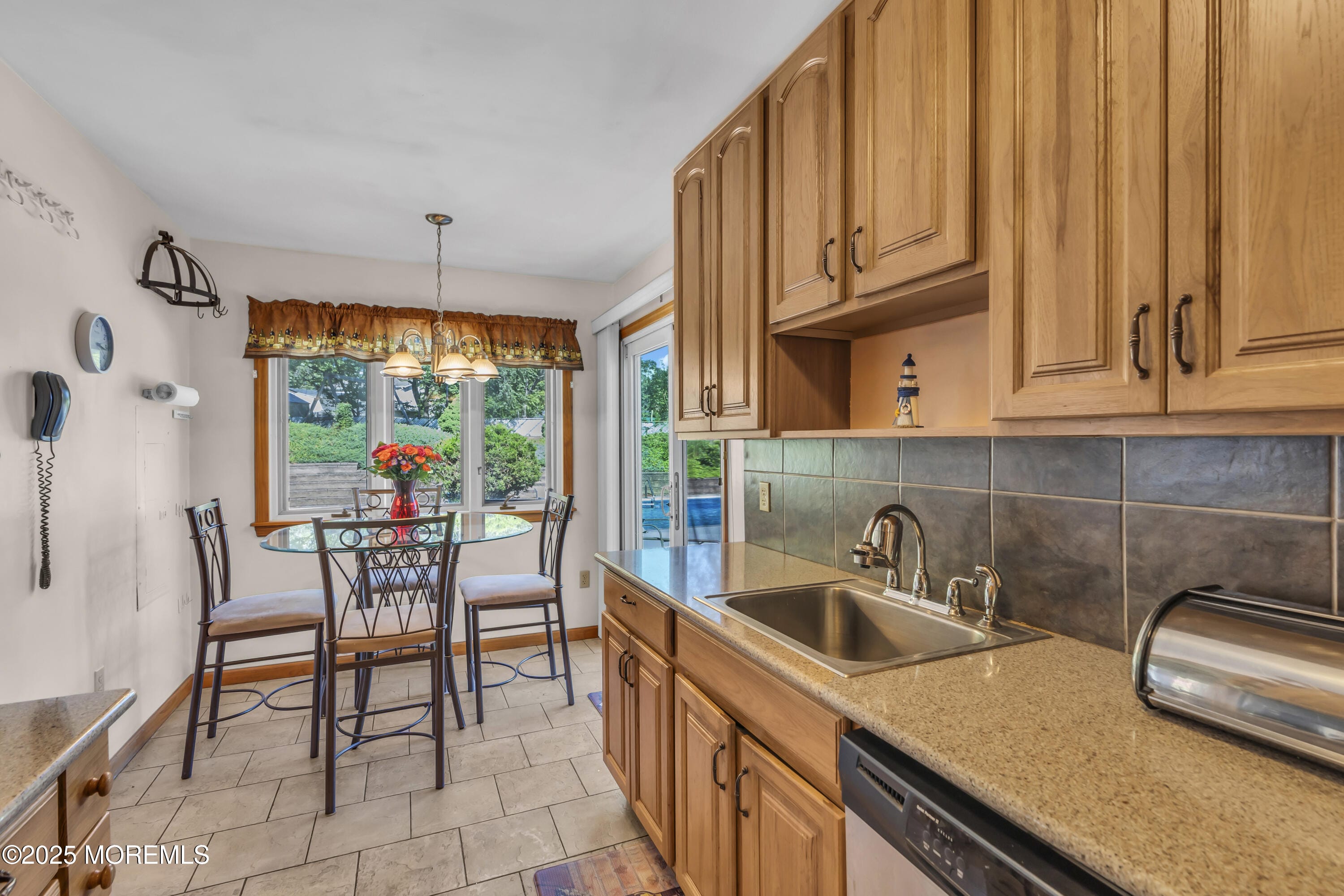 6 Dover Street, Jackson, NJ, 08527 image 18