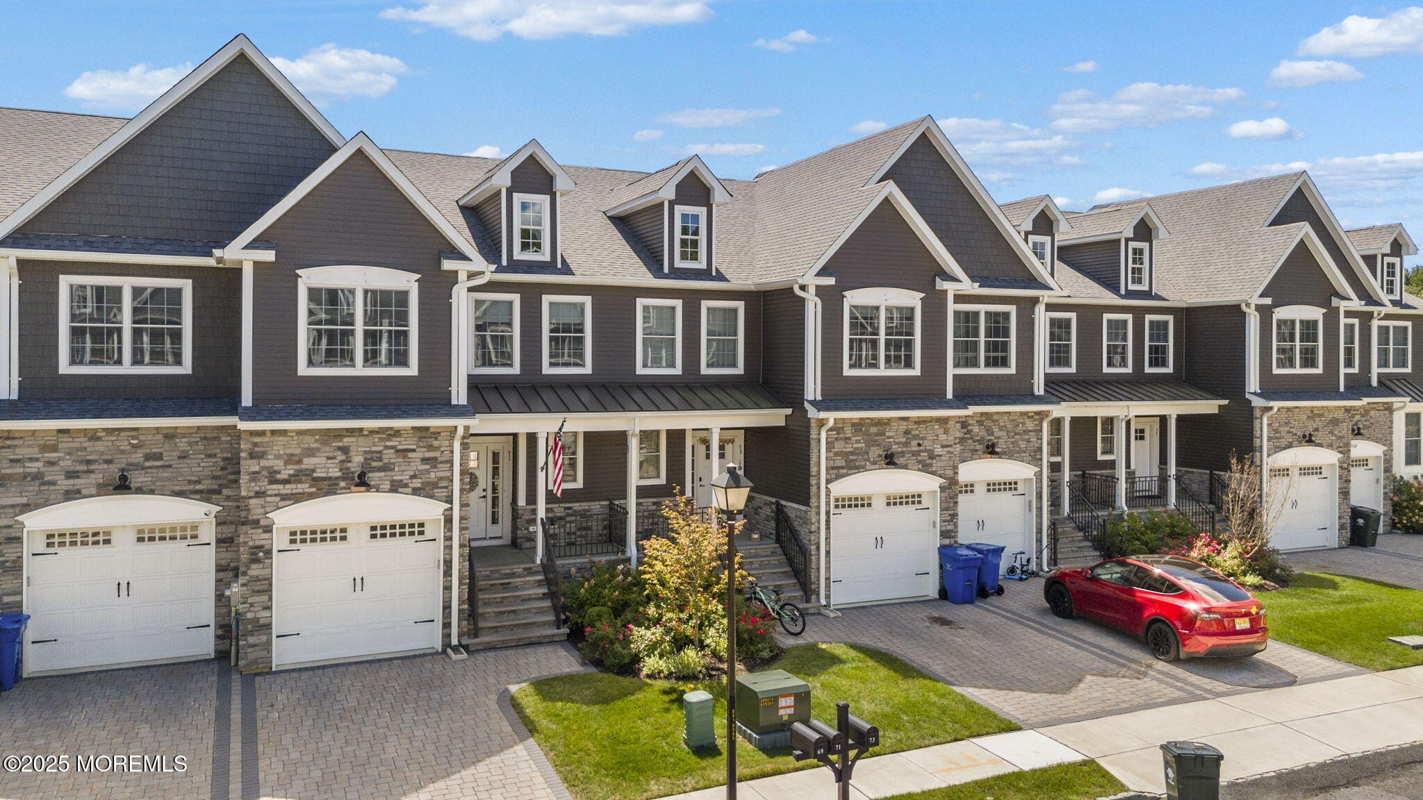 71 Valentino Drive Image 2