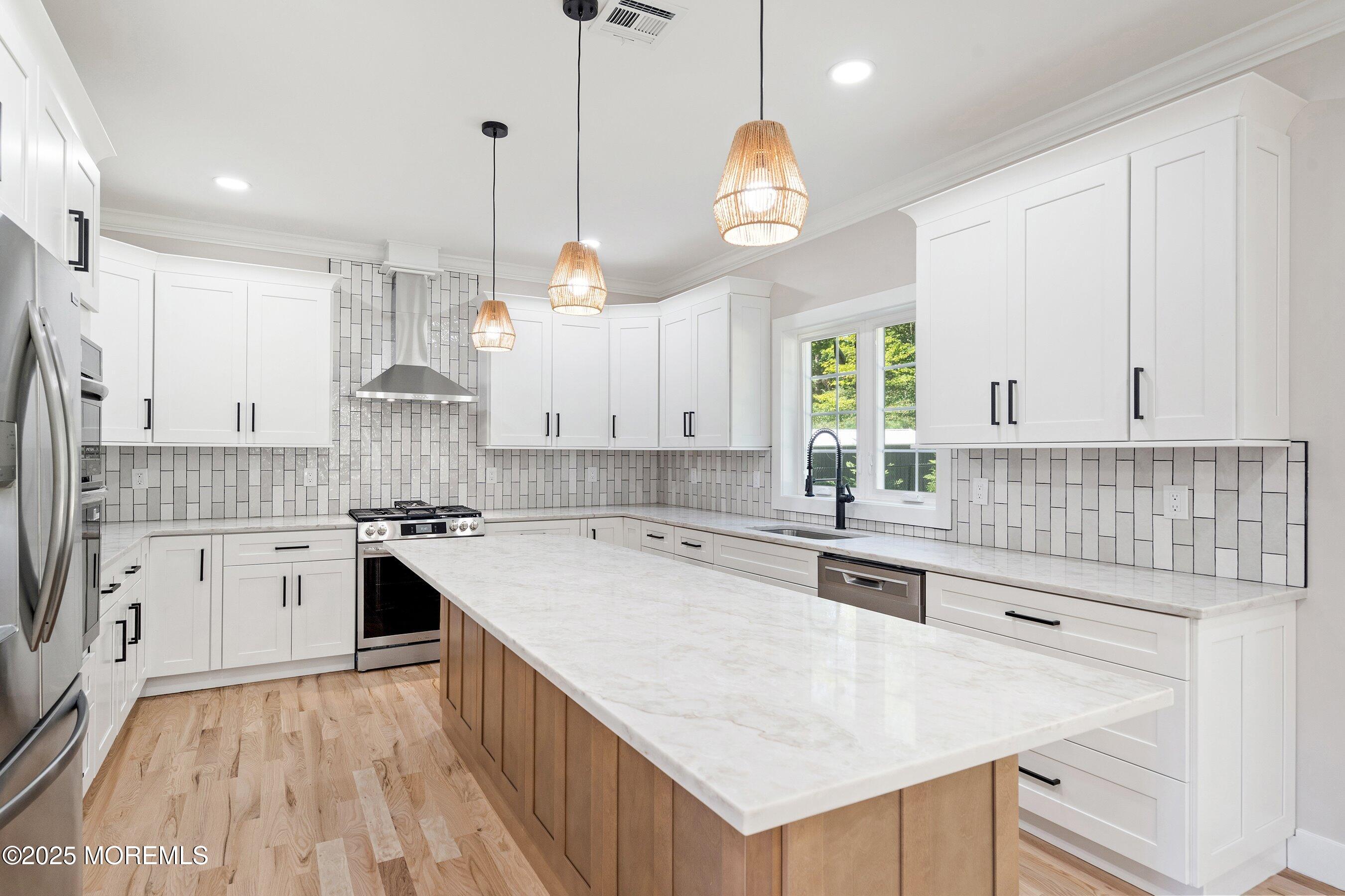 1412 Forest Avenue Image 2