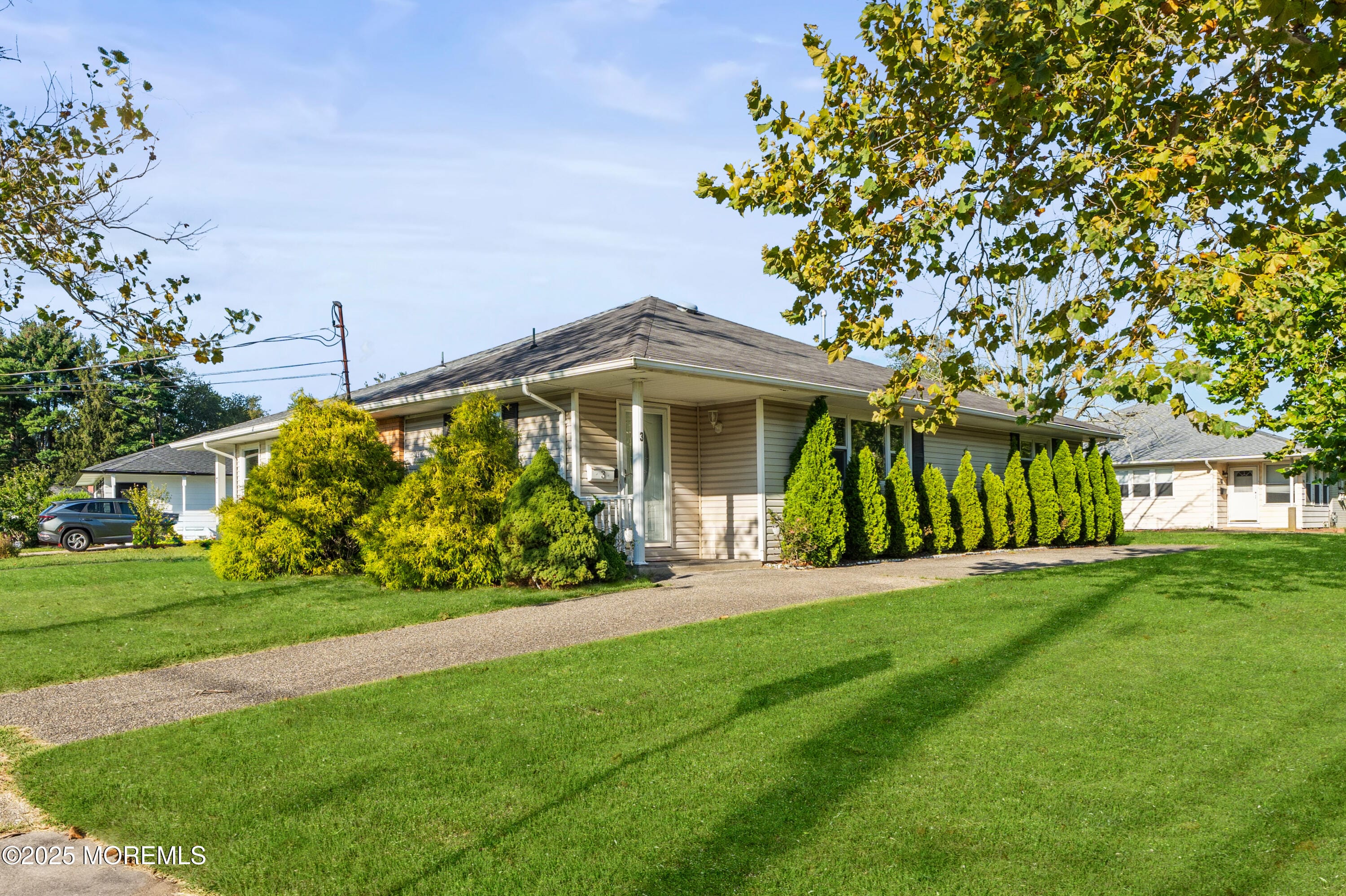 3 Saint Moritz Place, Toms River, NJ, 08753