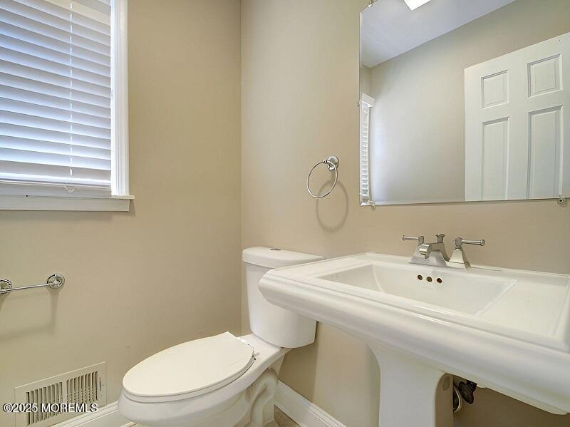 43 Apache Drive, Englishtown, NJ, 07726 image 14