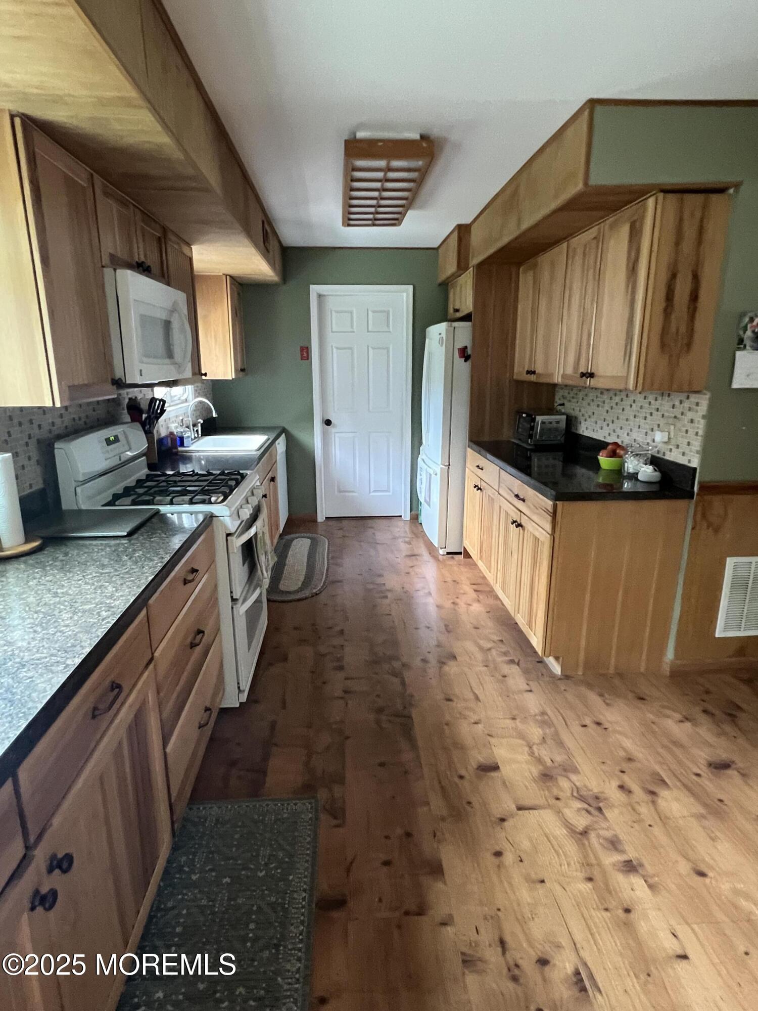 22 Mizzen Drive, Barnegat, NJ, 08005 image 12