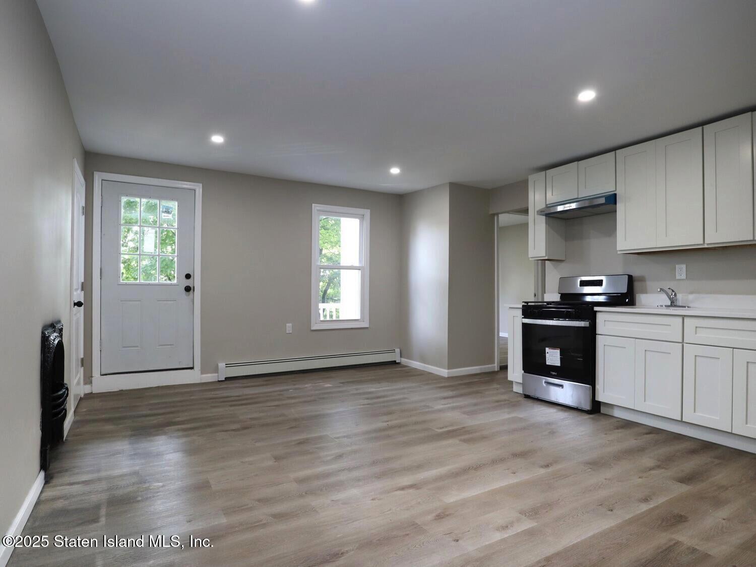 212 St. Pauls Avenue, Staten Island, NY, 10304 image 19