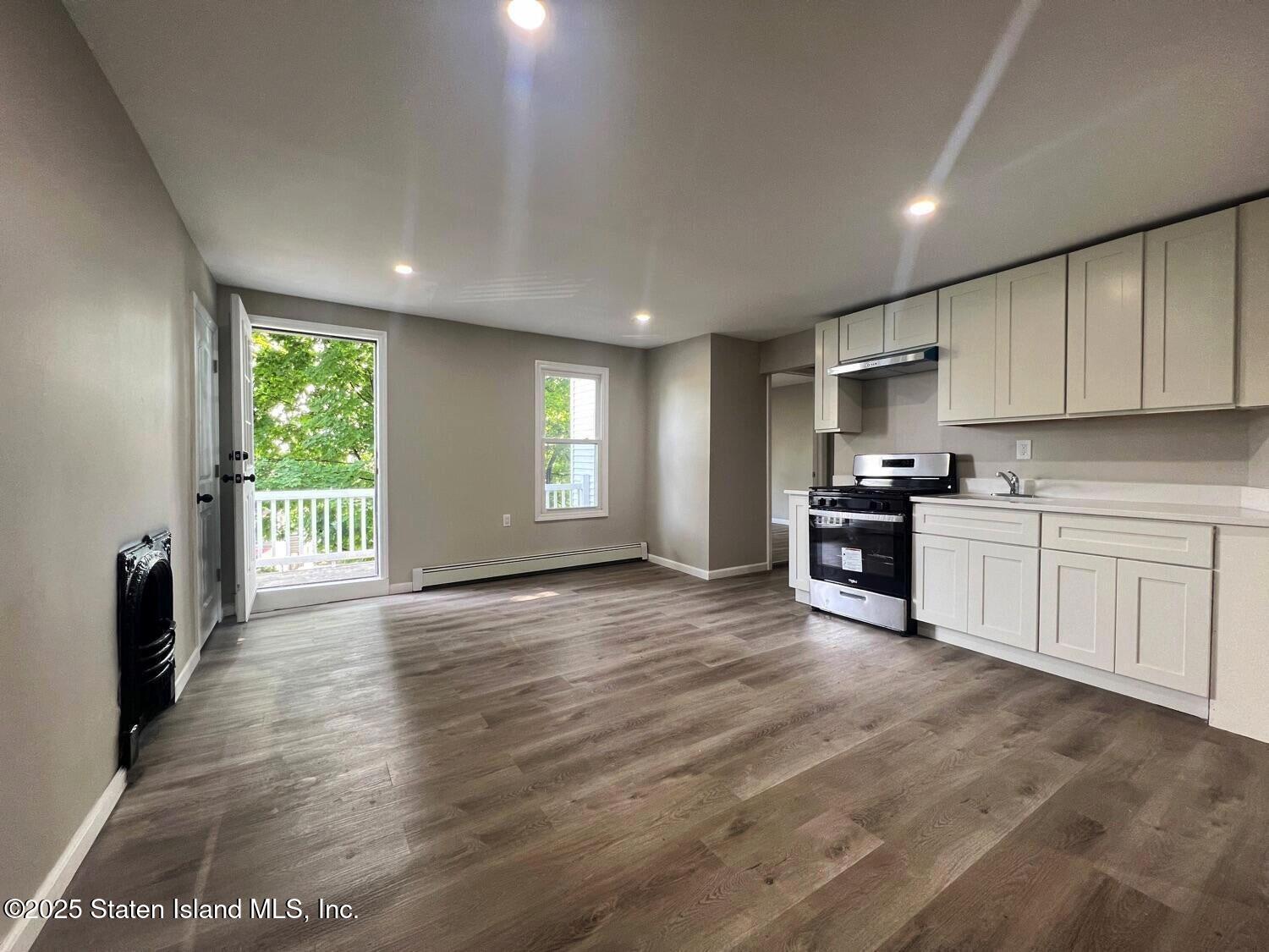 212 St. Pauls Avenue, Staten Island, NY, 10304 image 20