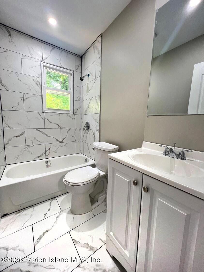 212 St. Pauls Avenue, Staten Island, NY, 10304 image 41