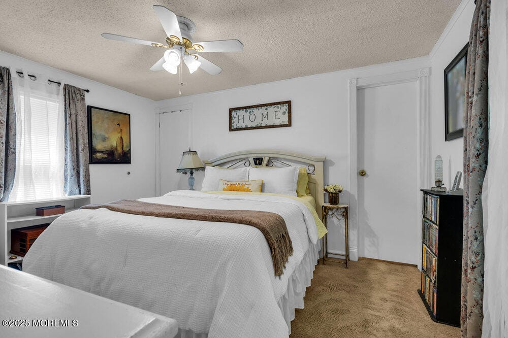 17 South Drive, East Windsor, NJ, 08520 image 22