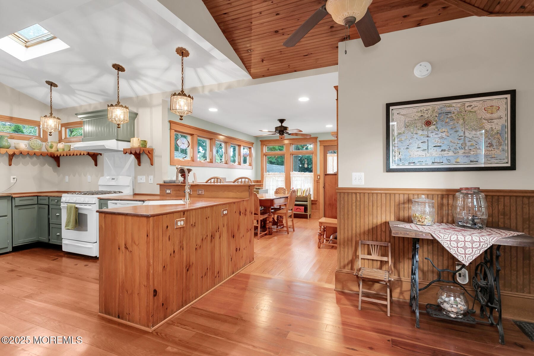 104 Central Avenue, Island Heights, NJ, 08732 image 18