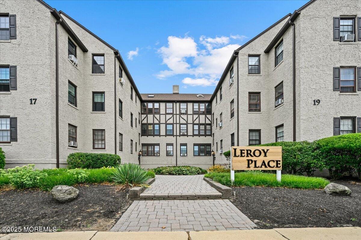 17 Leroy Place 3B Image 2