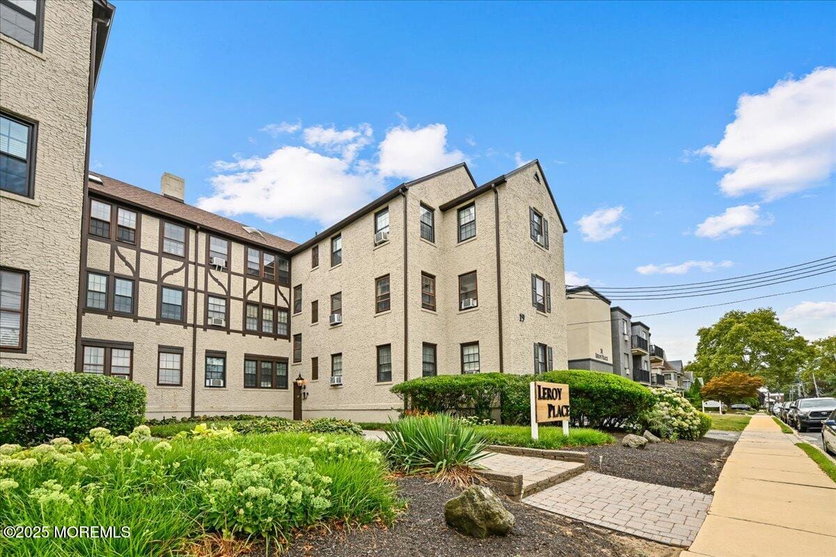17 Leroy Place 3B Image 4