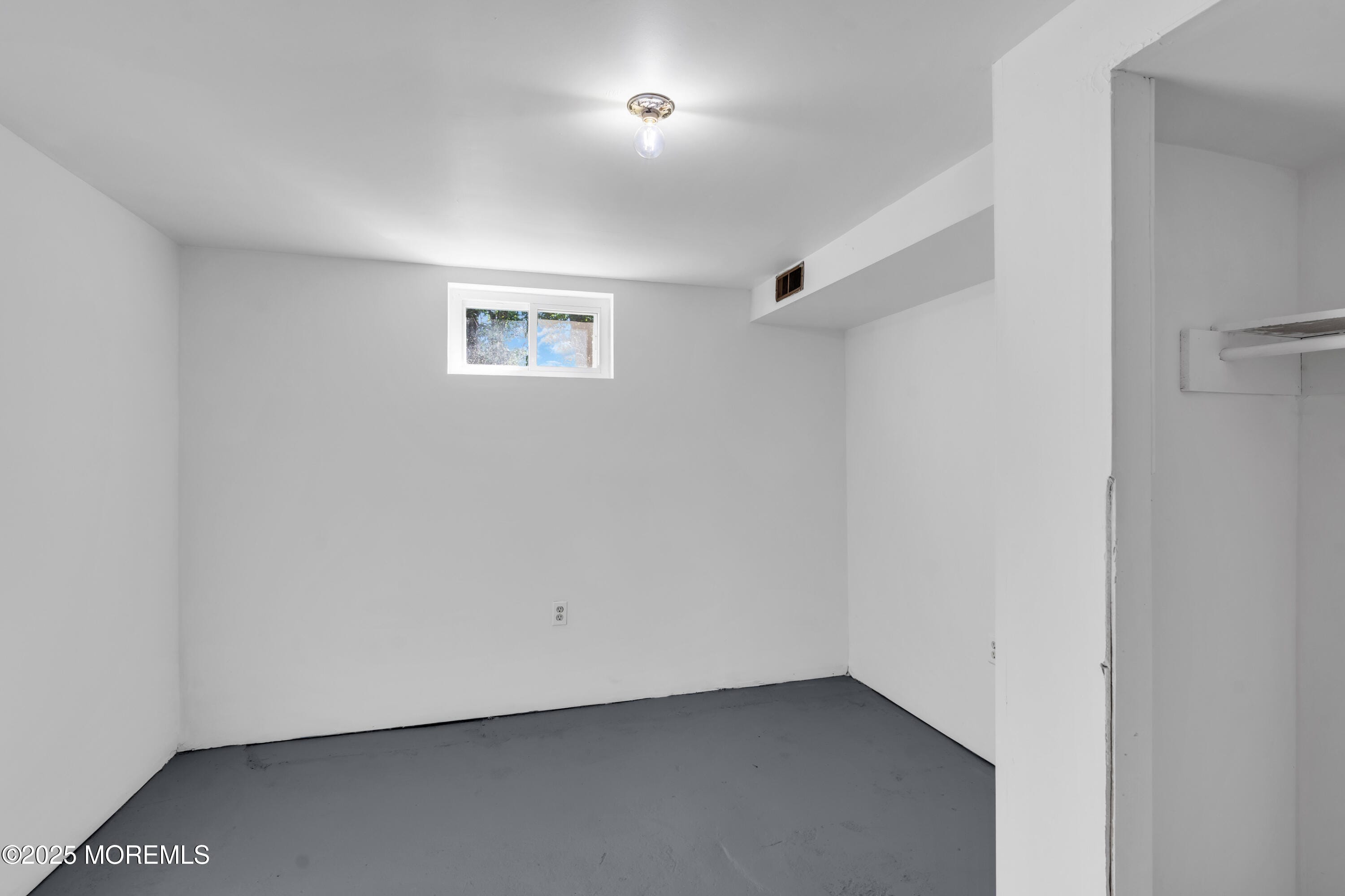 89 Barkalow Avenue, Freehold, NJ, 07728 image 30
