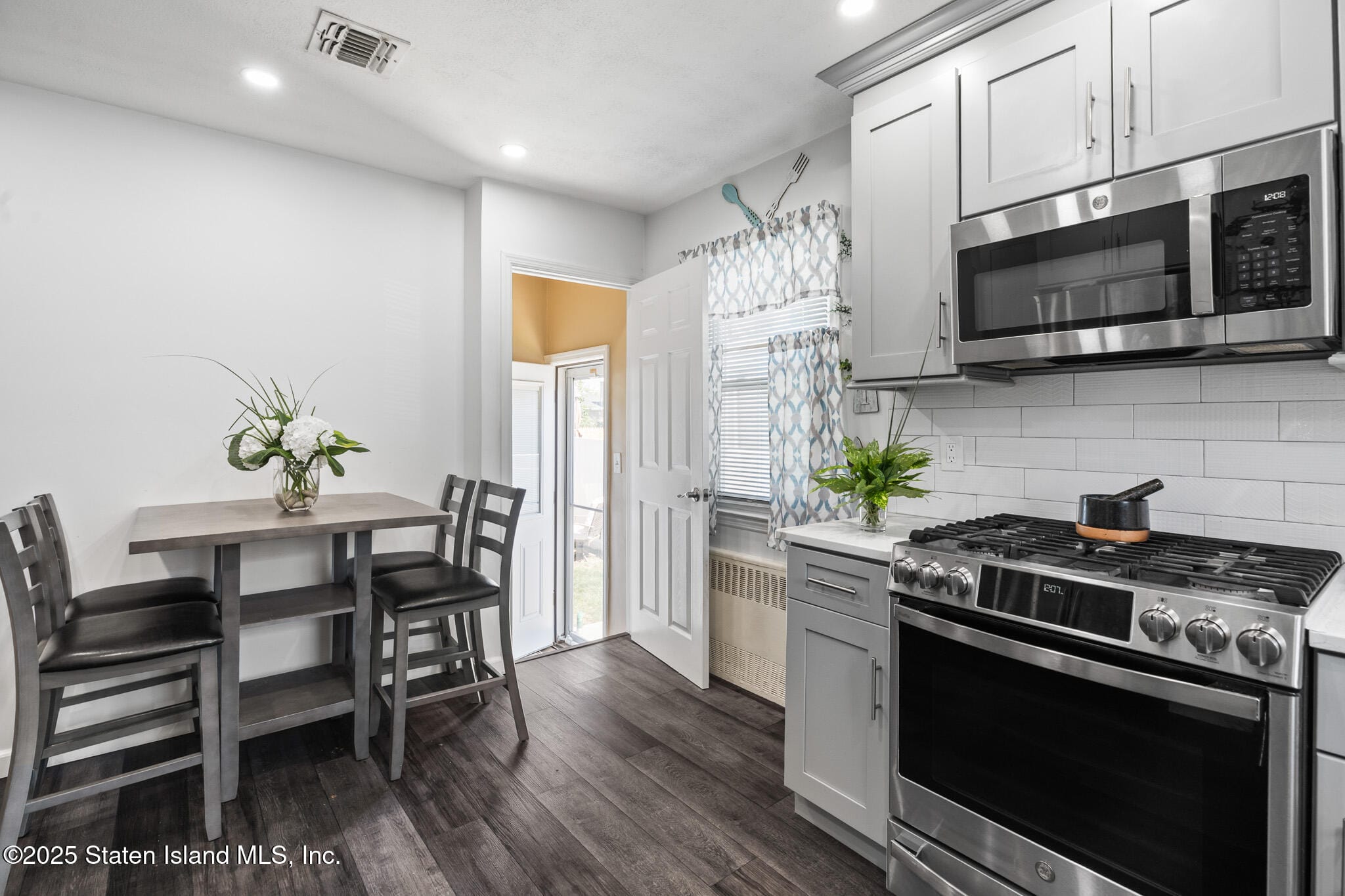 245 Fillmore Street, Staten Island, NY, 10301 image 18