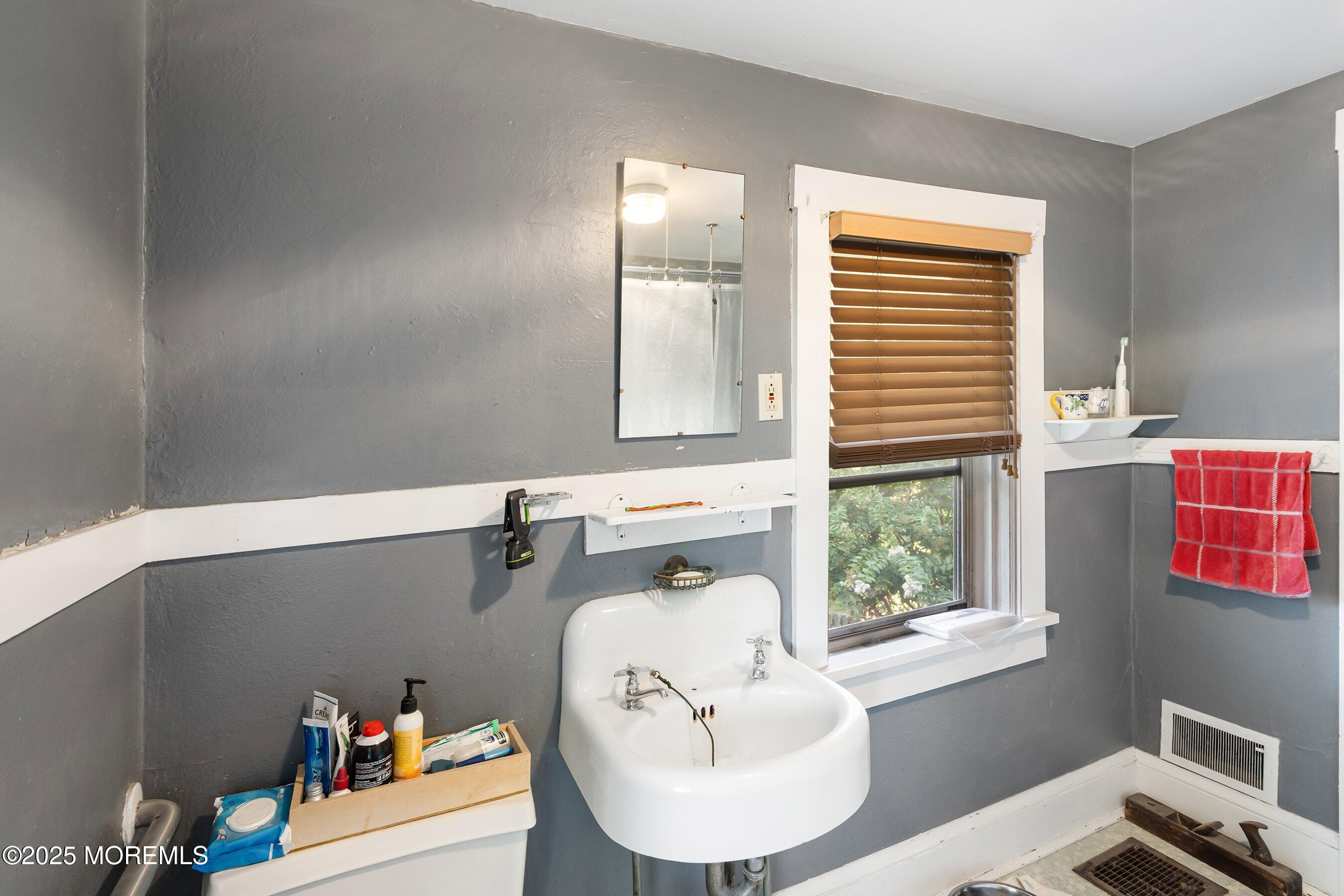 803 Beaver Dam Road, Point Pleasant, NJ, 08742 image 11