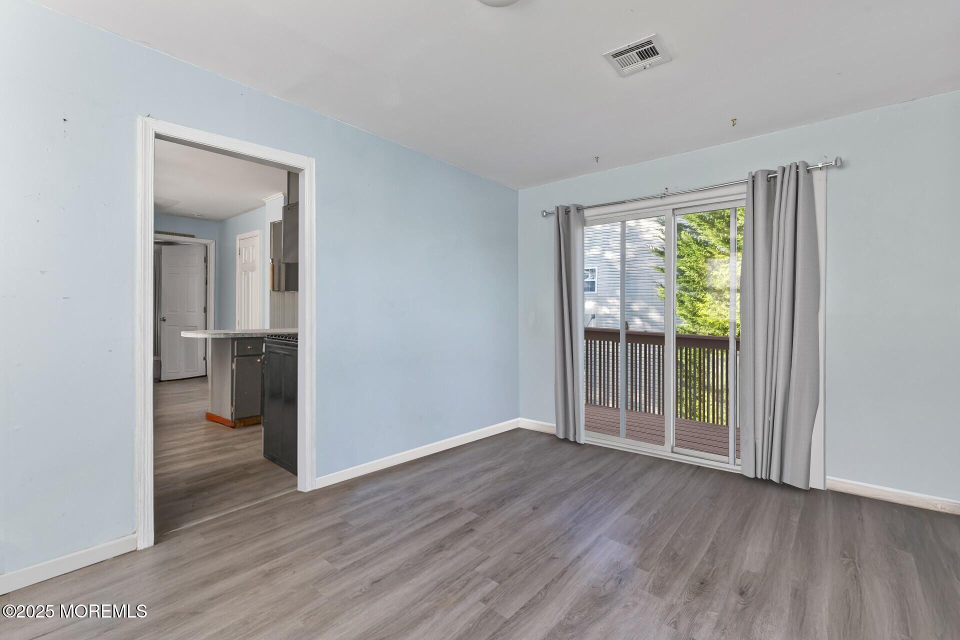 250 Brookside Avenue Image 5