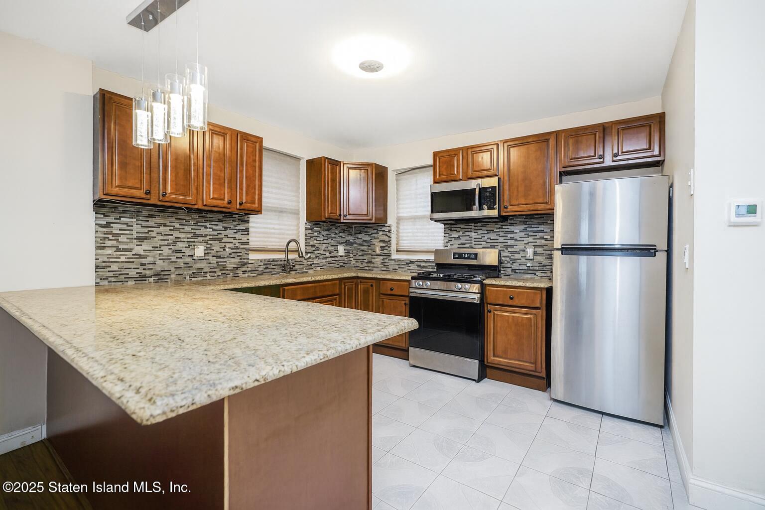 71 Windom Avenue, Staten Island, NY, 10305 image 13