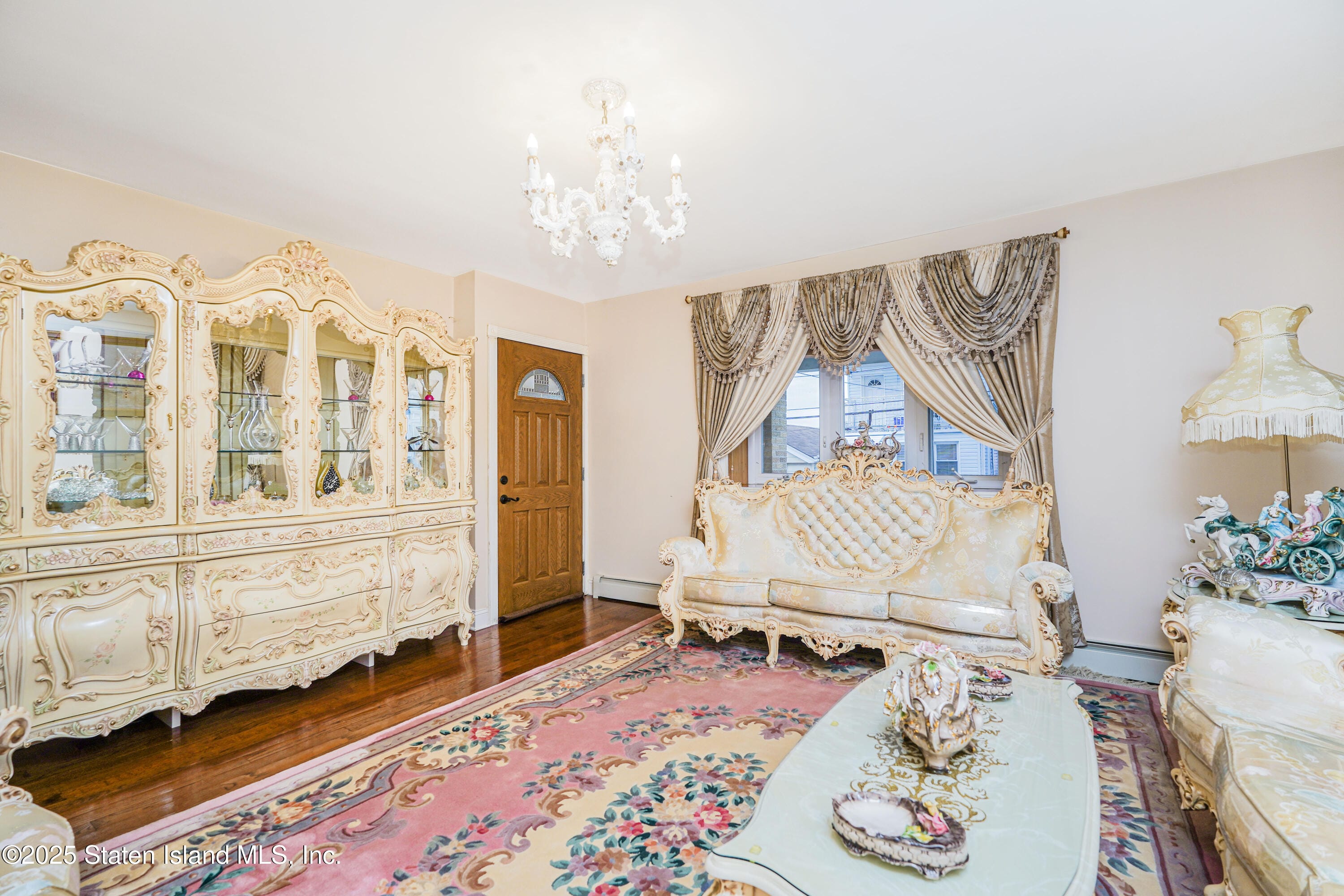 71 Windom Avenue Image 3