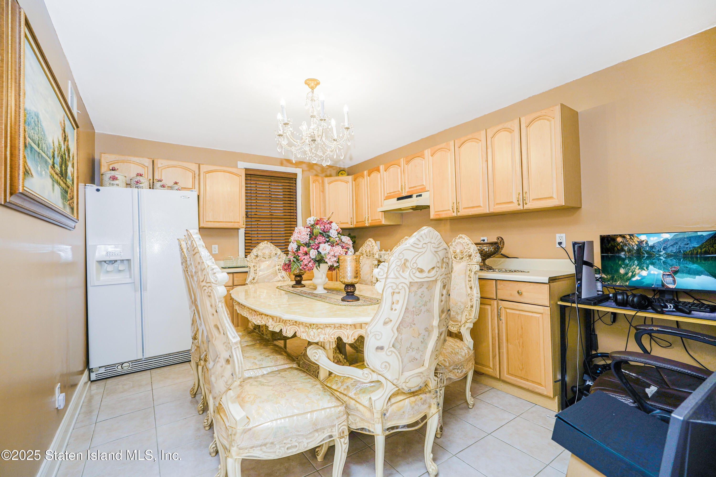 71 Windom Avenue Image 4