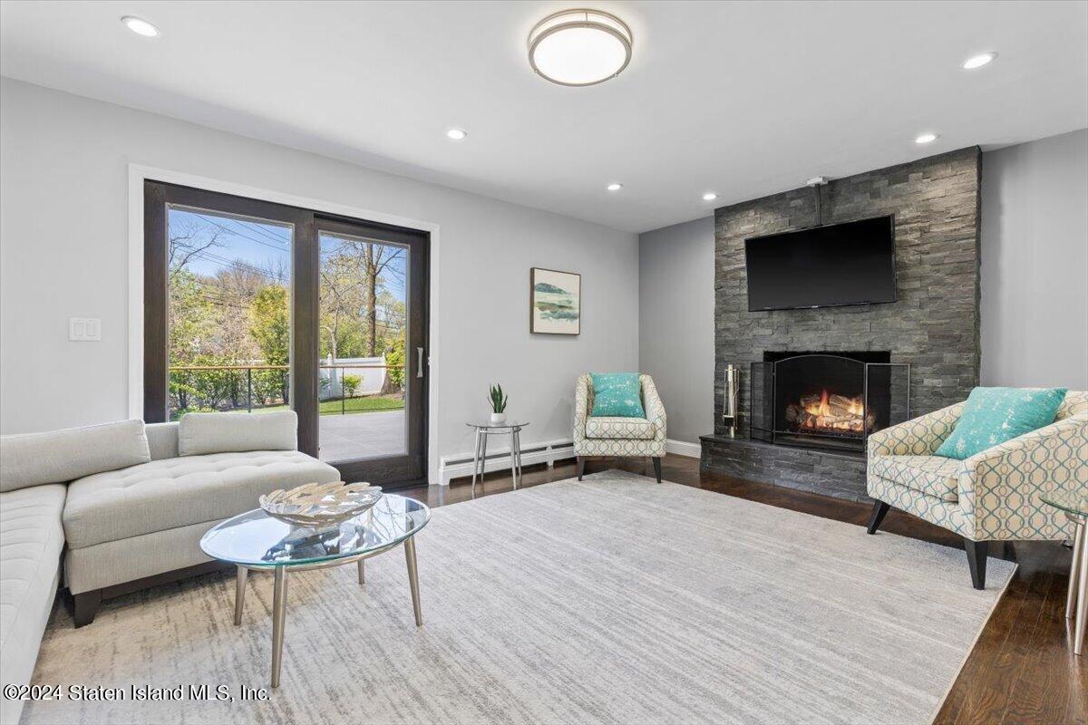8 Poillon Avenue, Staten Island, NY, 10312 image 9