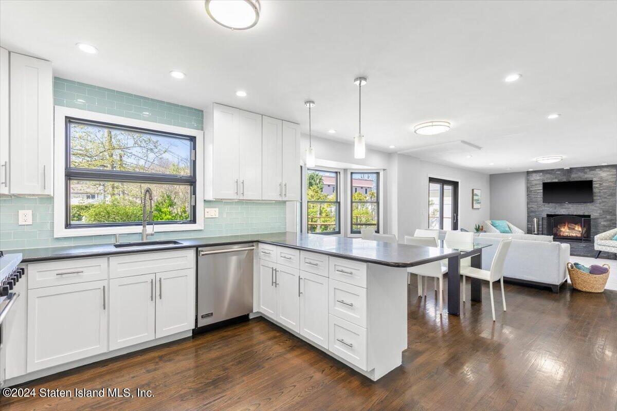 8 Poillon Avenue, Staten Island, NY, 10312 image 13