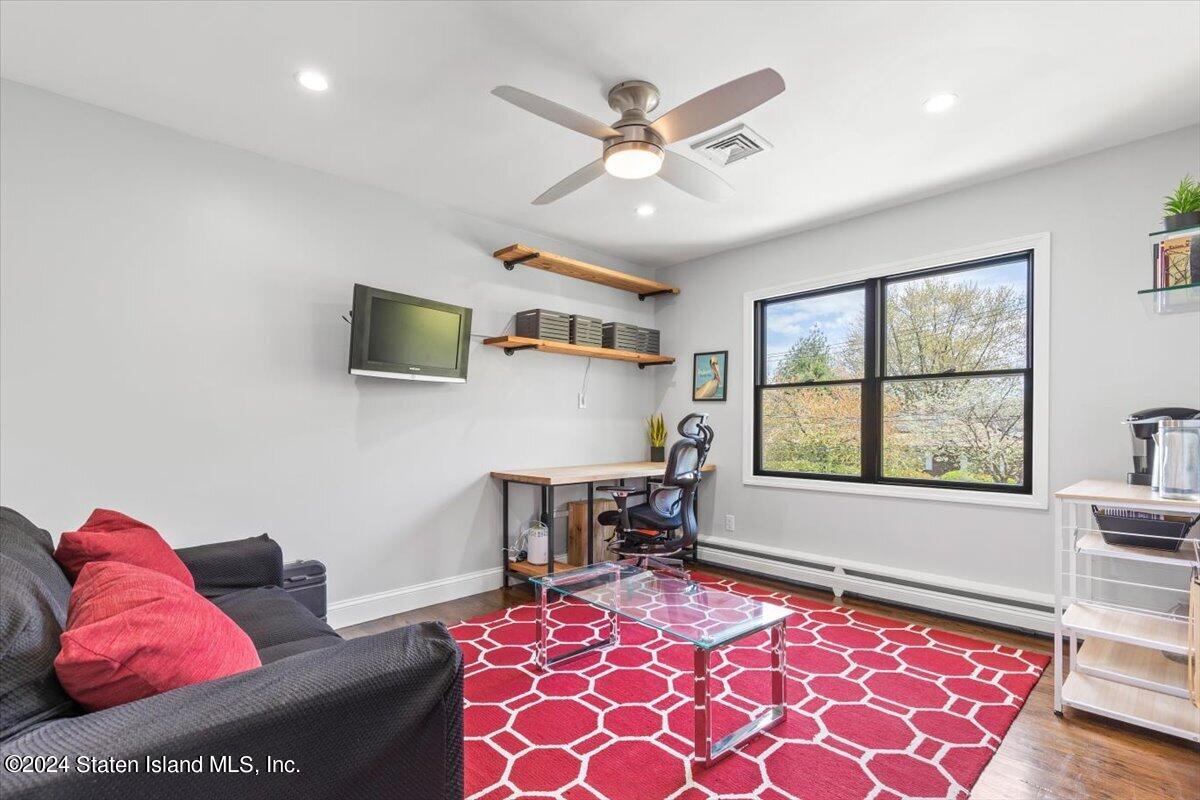 8 Poillon Avenue, Staten Island, NY, 10312 image 18