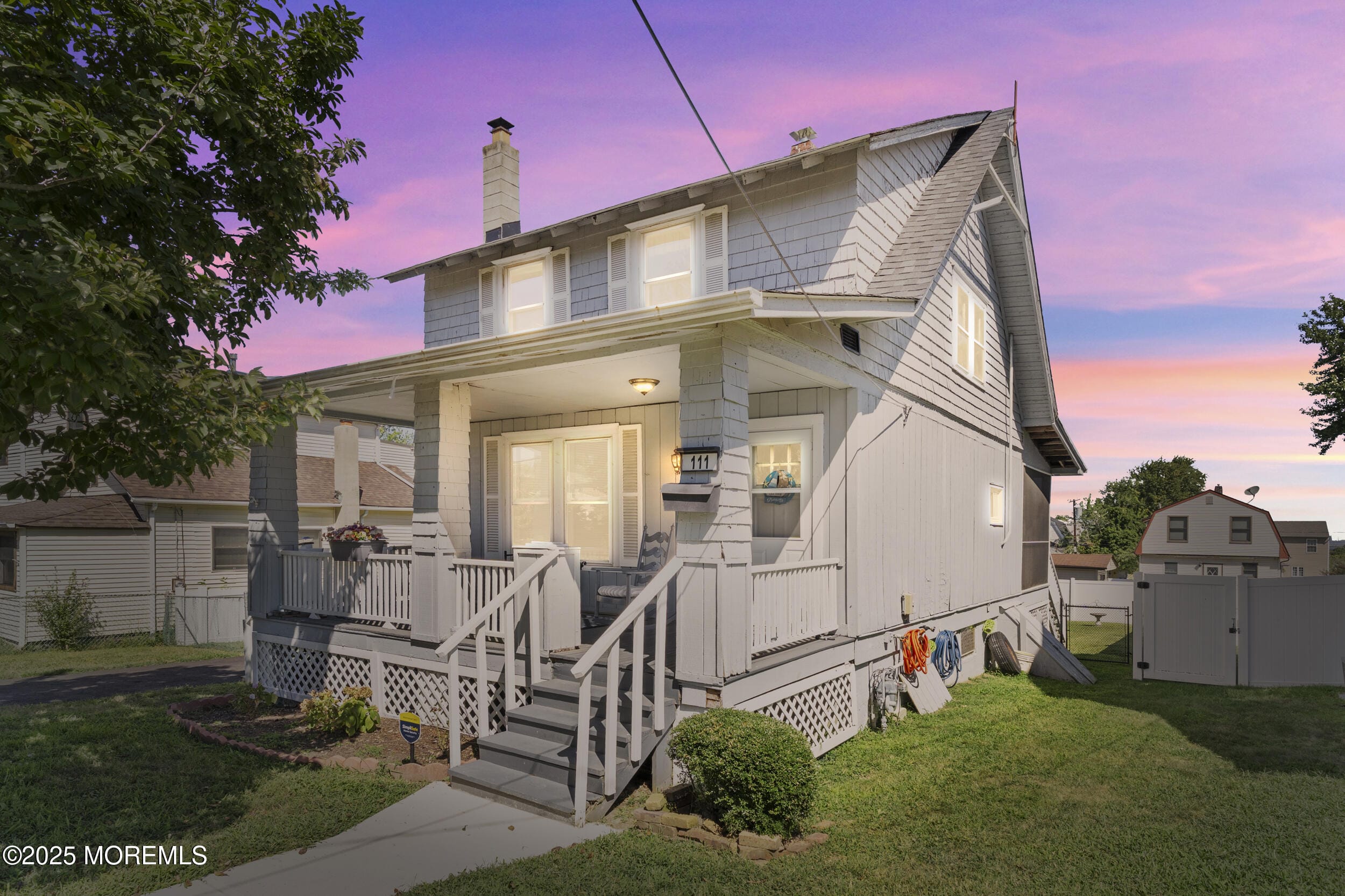 111 Burlington Avenue, Leonardo, NJ, 07737