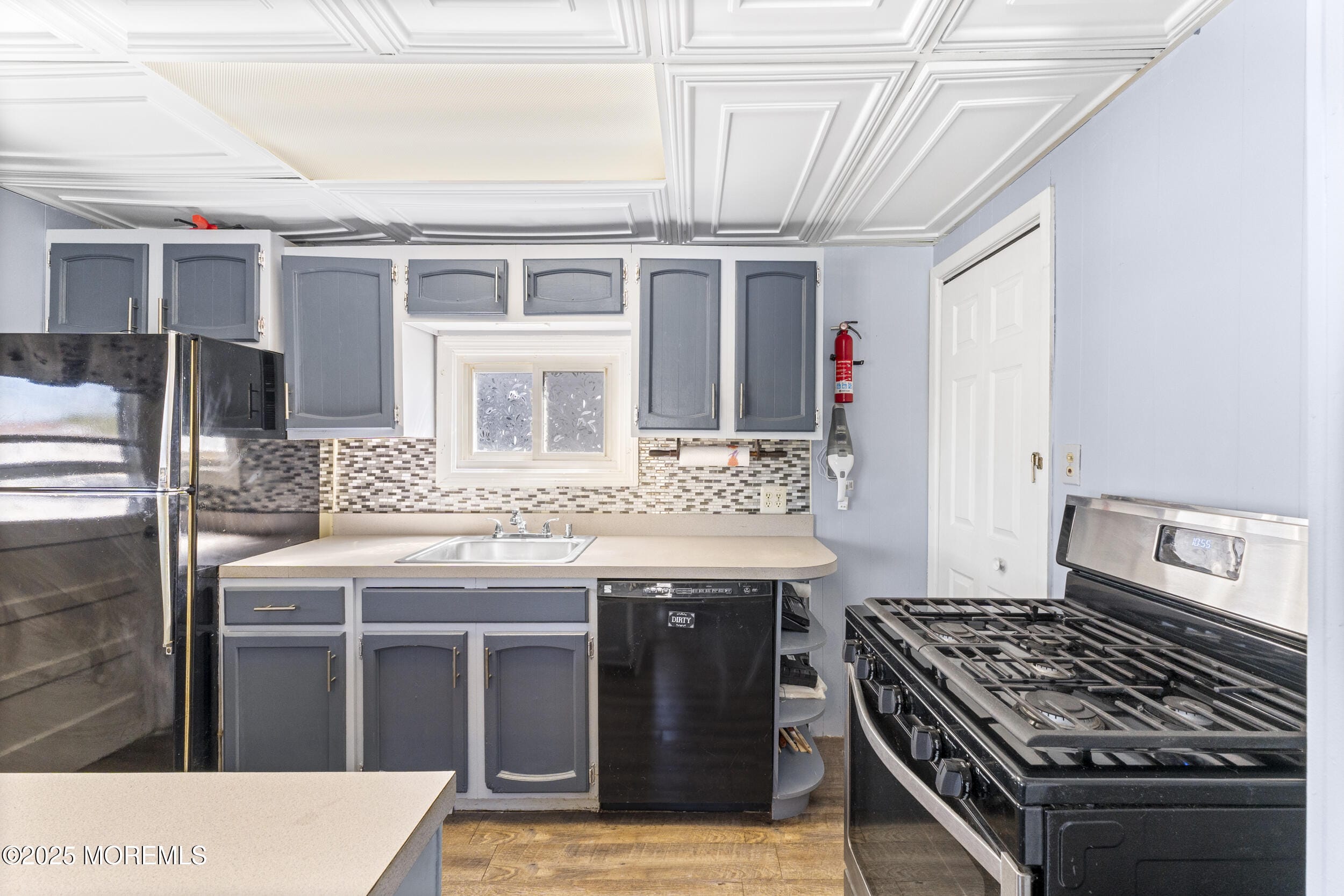 111 Burlington Avenue, Leonardo, NJ, 07737 image 23