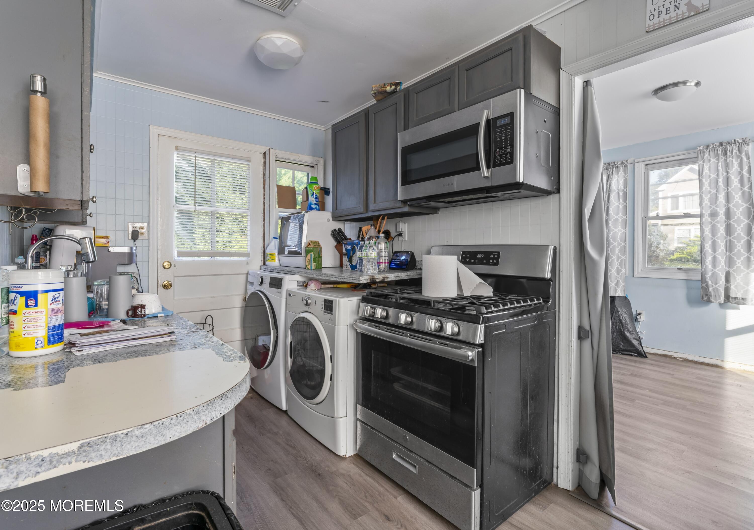 250 Brookside Avenue, Laurence Harbor, NJ, 08879 image 17