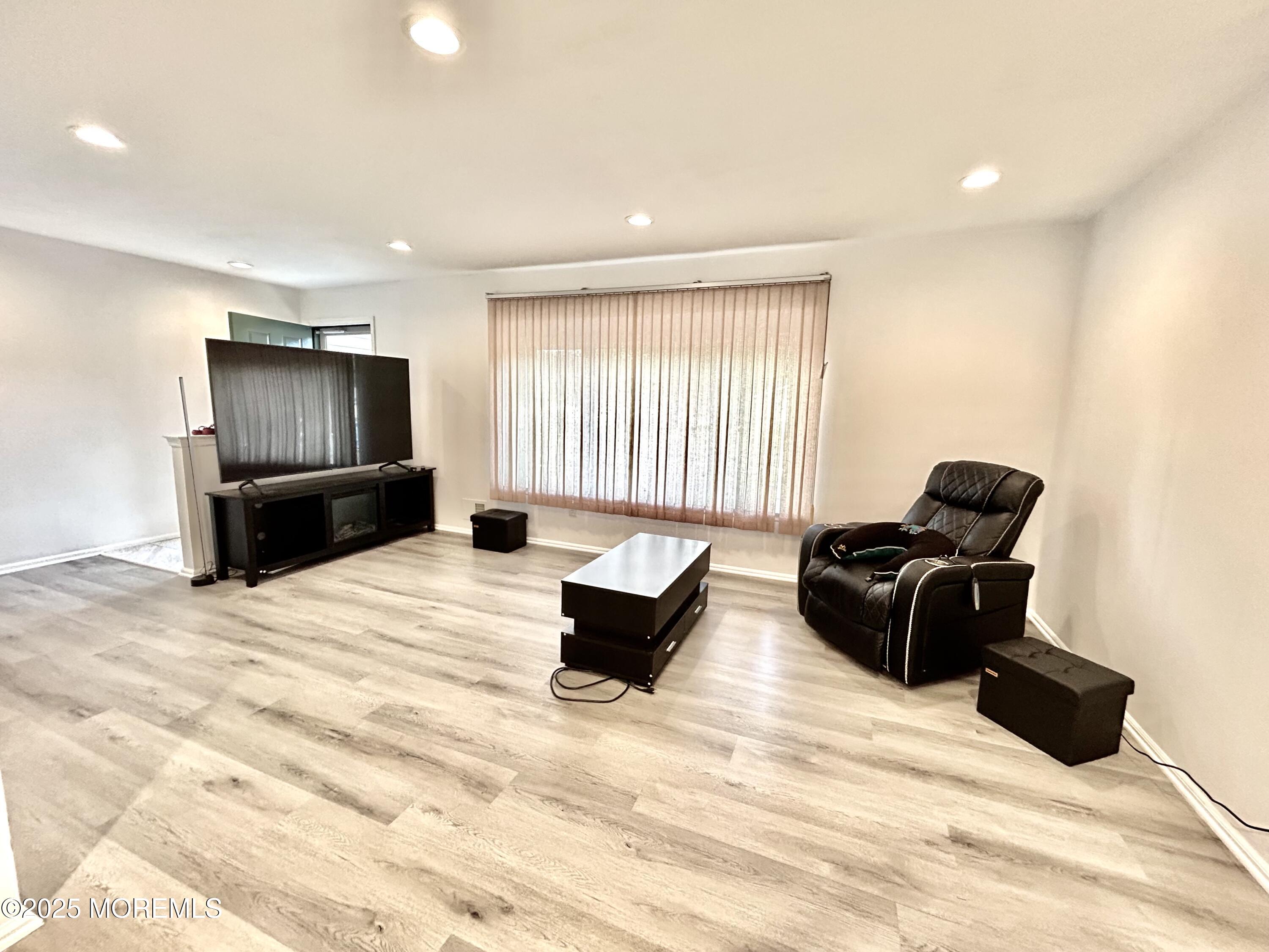455 Drum Point Road Image 4