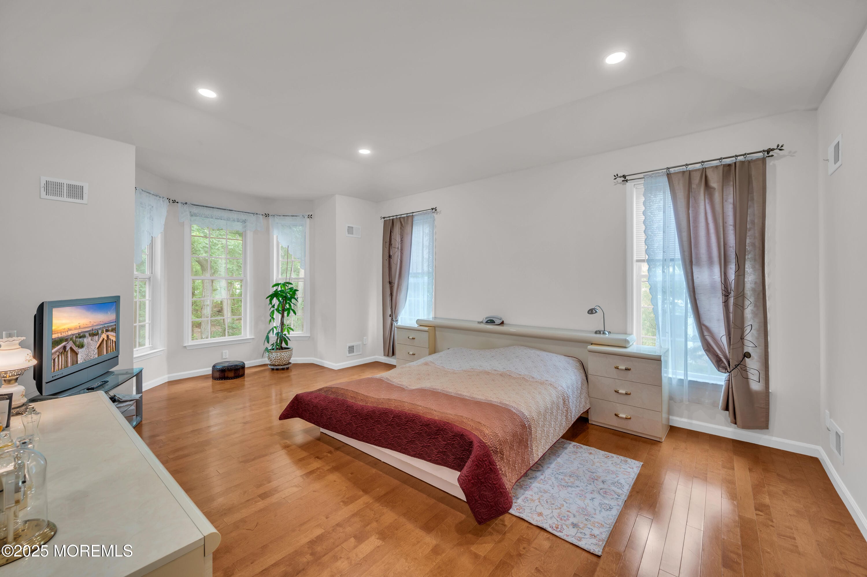 208 Bradwick Way, Marlboro, NJ, 07746 image 27