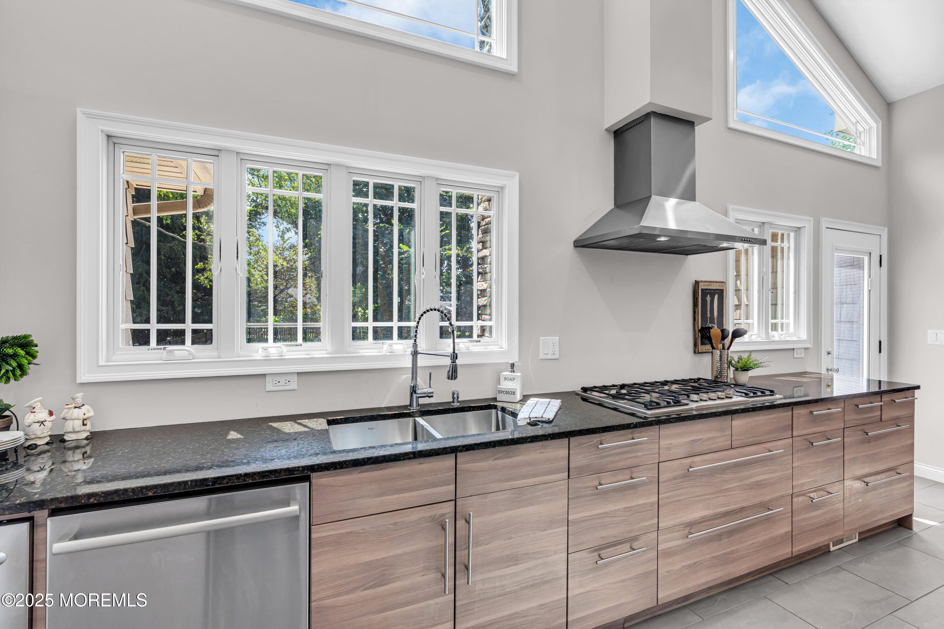 199 Pinckney Road, Little Silver, NJ, 07739 image 17