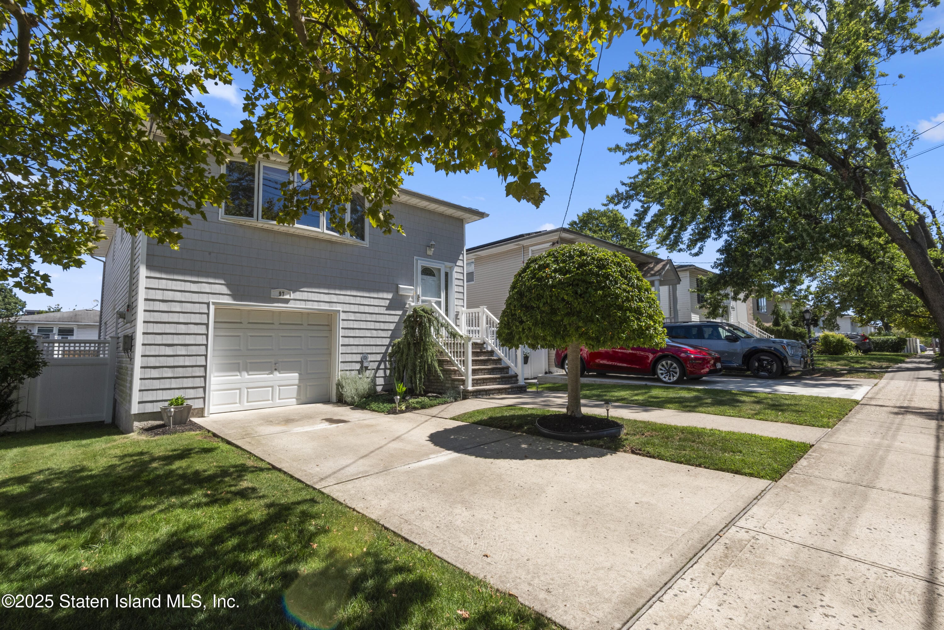 97 Lyndale Avenue Image 3