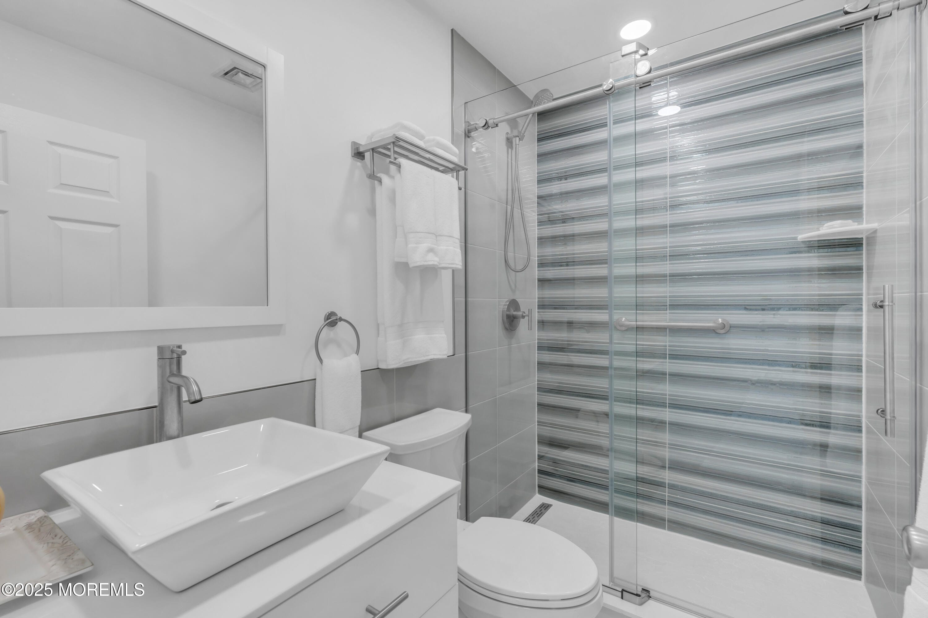 12 Locust Street, Highlands, NJ, 07732 image 31