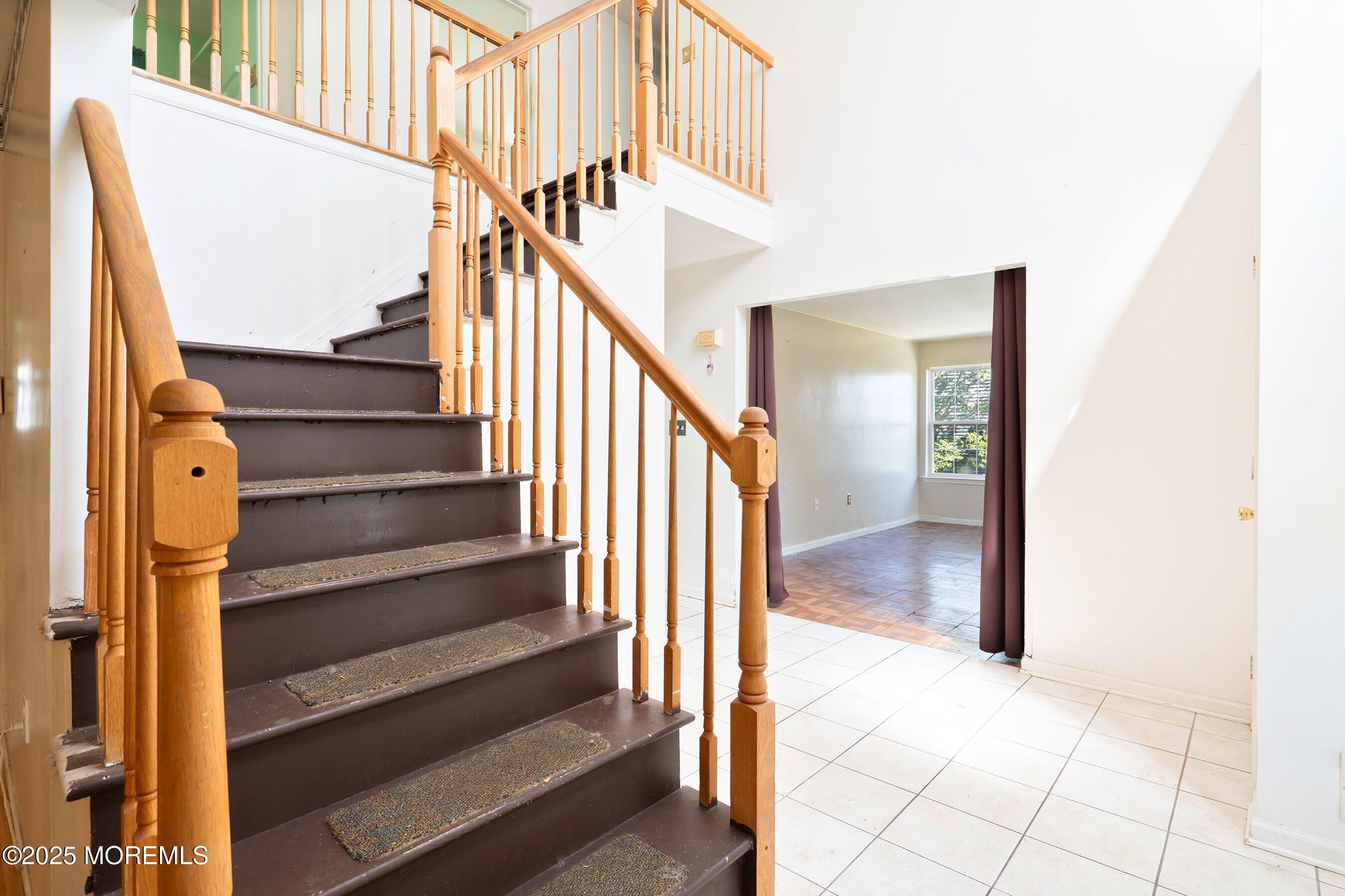 7 Willowtree Court Image 5
