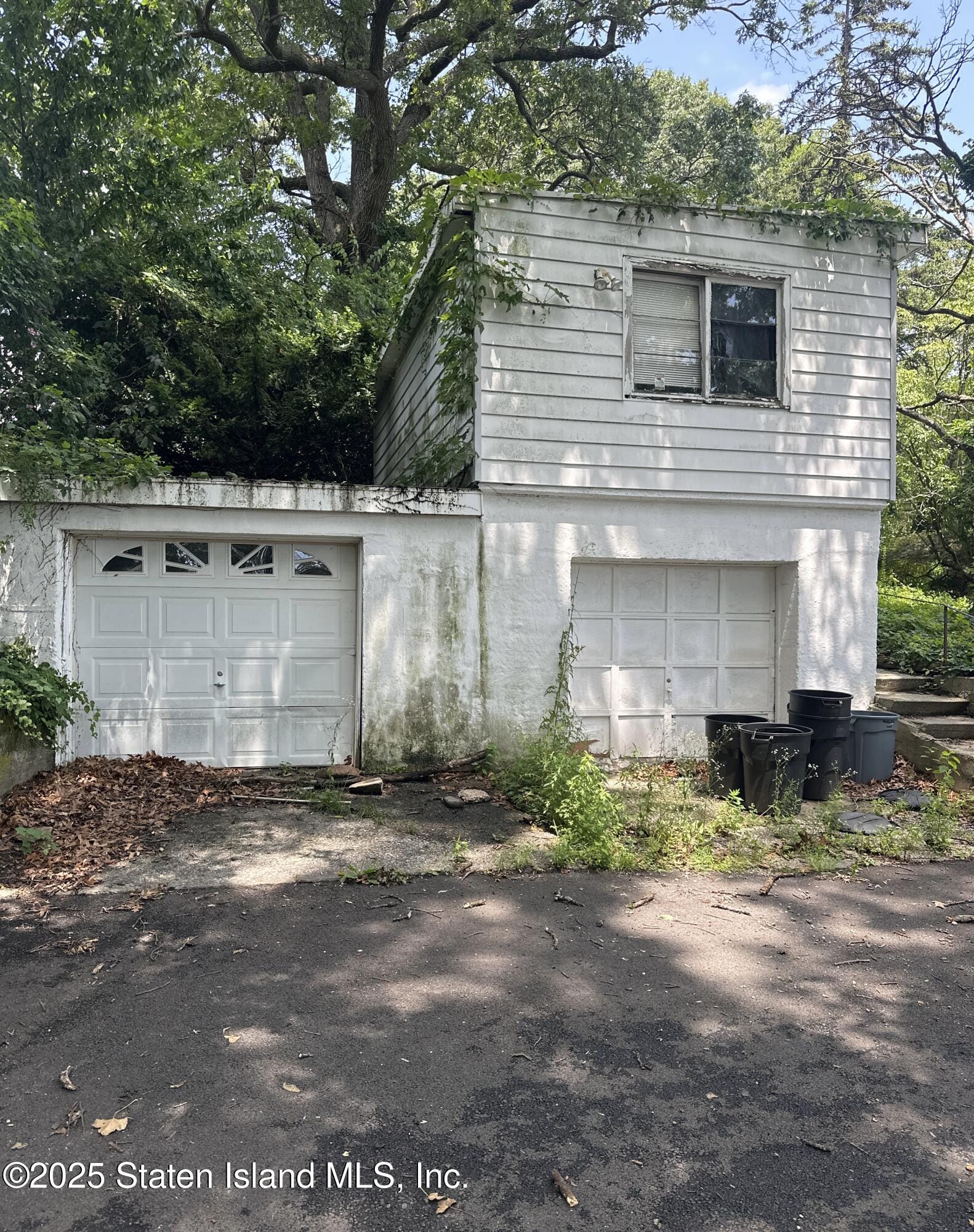 83 Mountainside Road, Staten Island, NY, 10304