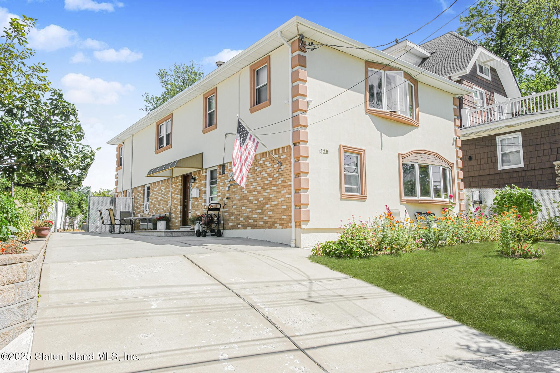 125 Ridgecrest Avenue, Staten Island, NY, 10312
