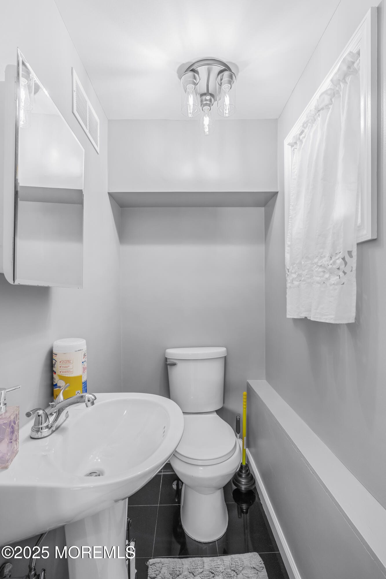 8 Concord Drive, Old Bridge, NJ, 08857 image 24