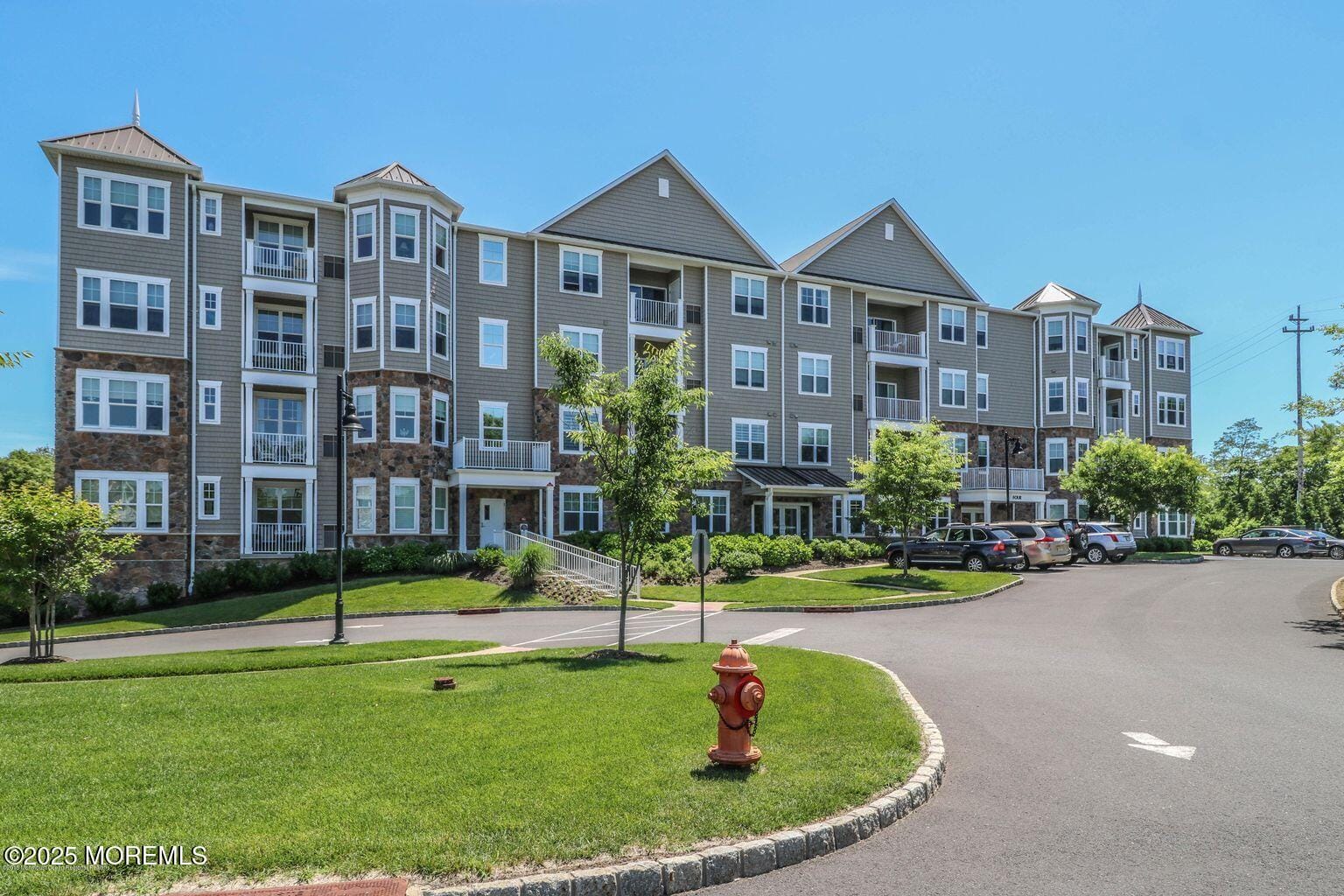 2201 River Road 4401 Image 2