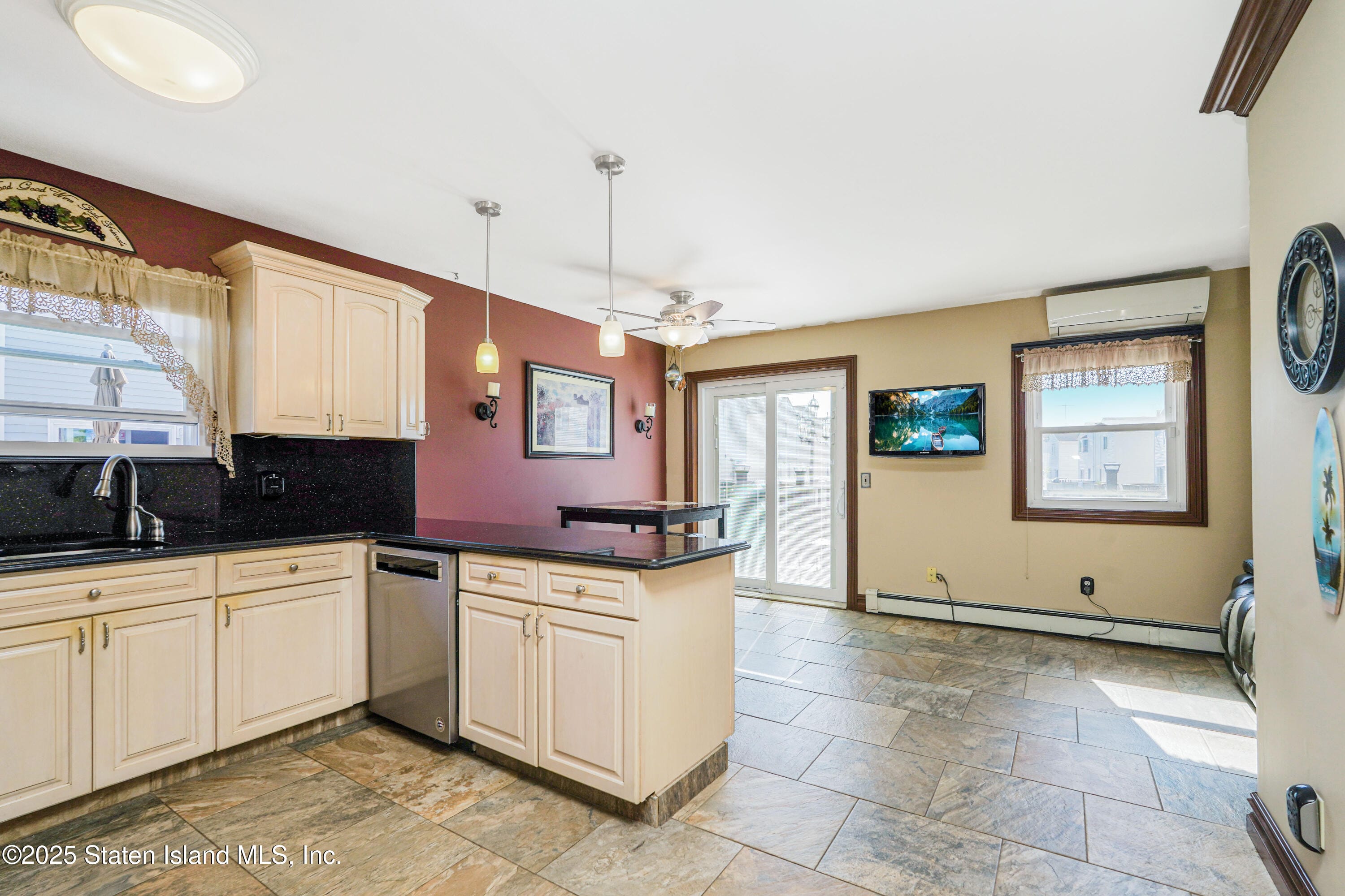 168 Cotter Avenue, Staten Island, NY, 10306 image 17