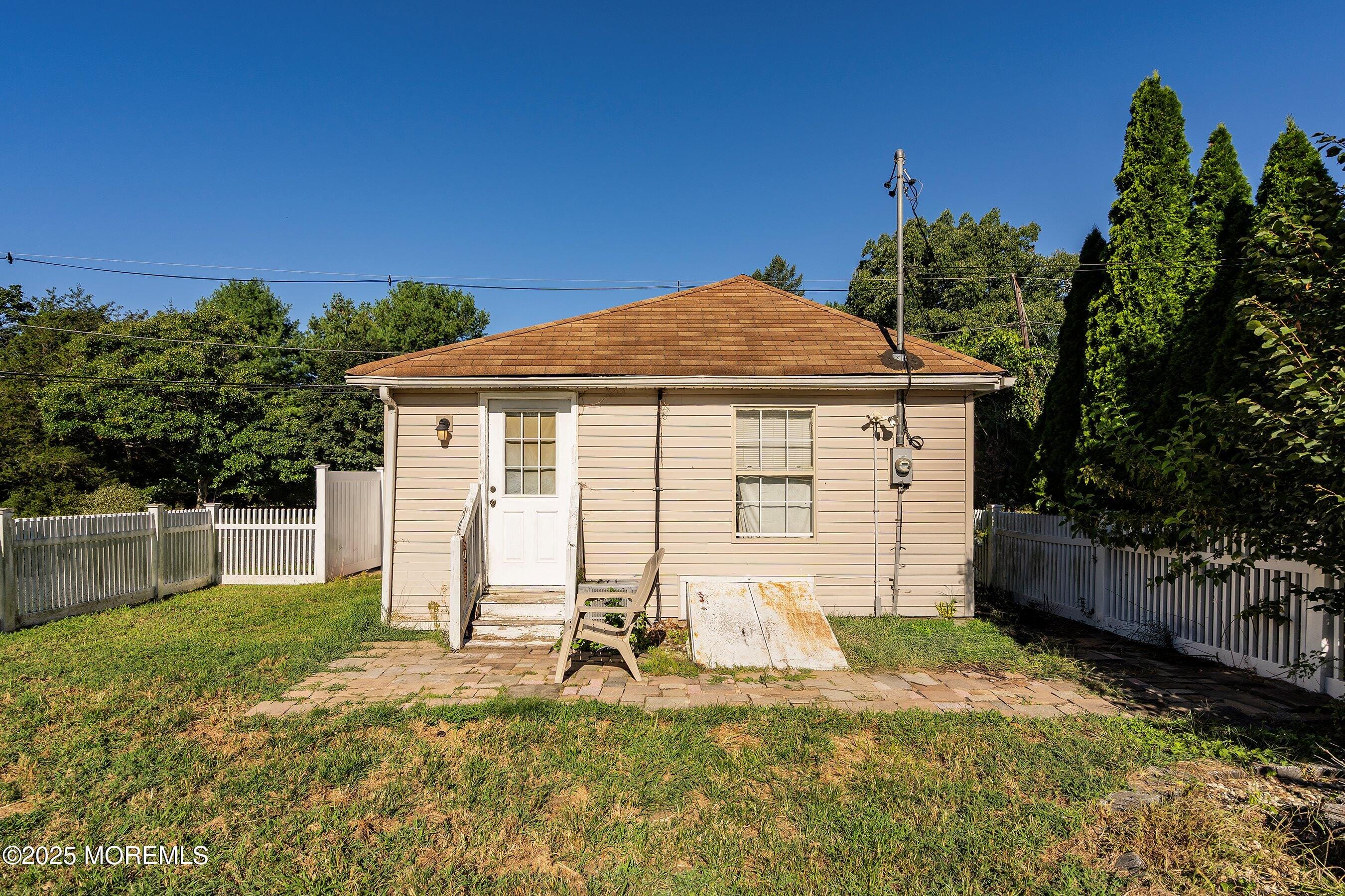 29 Ford Road Image 2