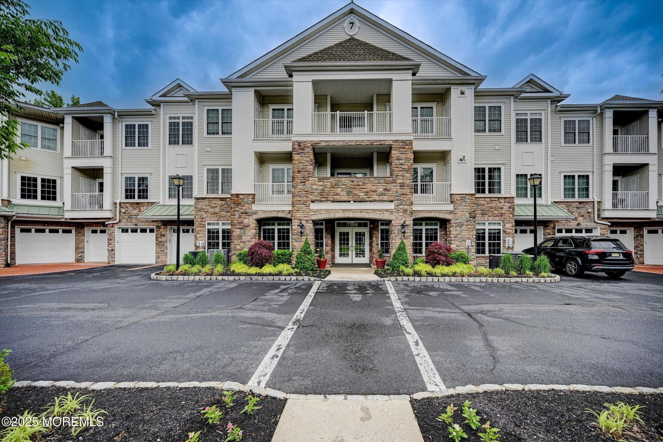 7102 Falston Circle Image 1