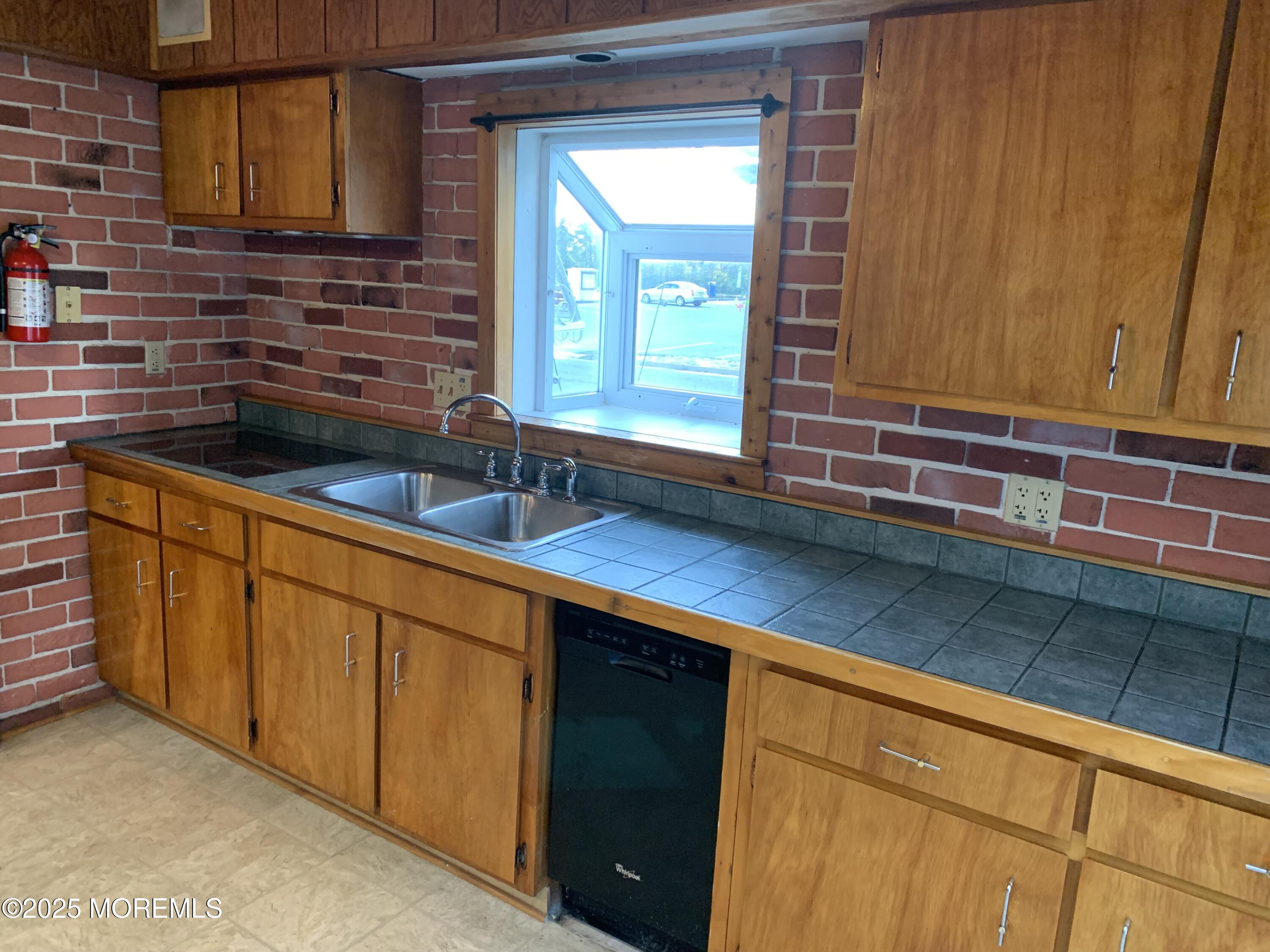 319 Church Street, Lakehurst, NJ, 08733 image 18