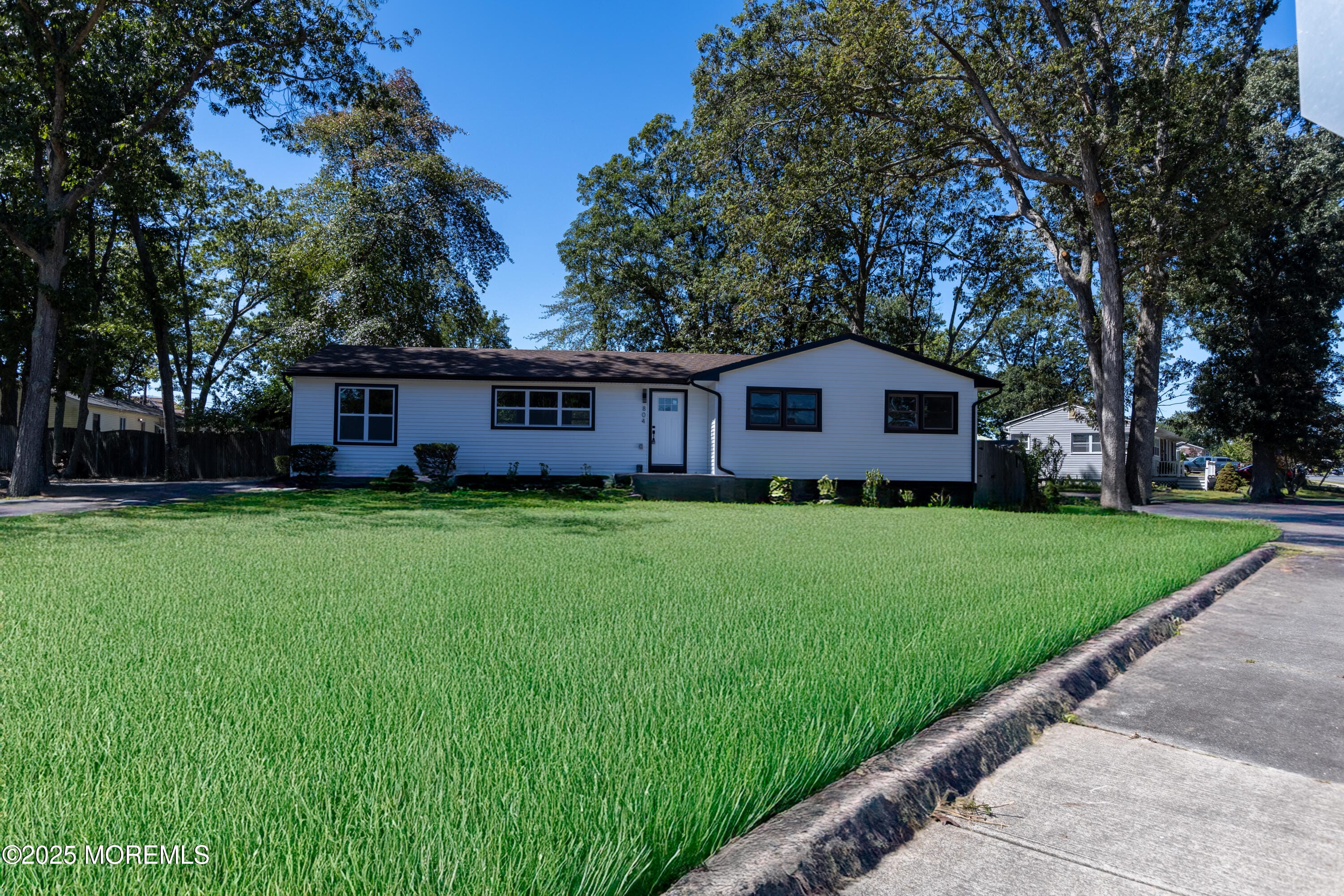 804 Neville Street Image 1