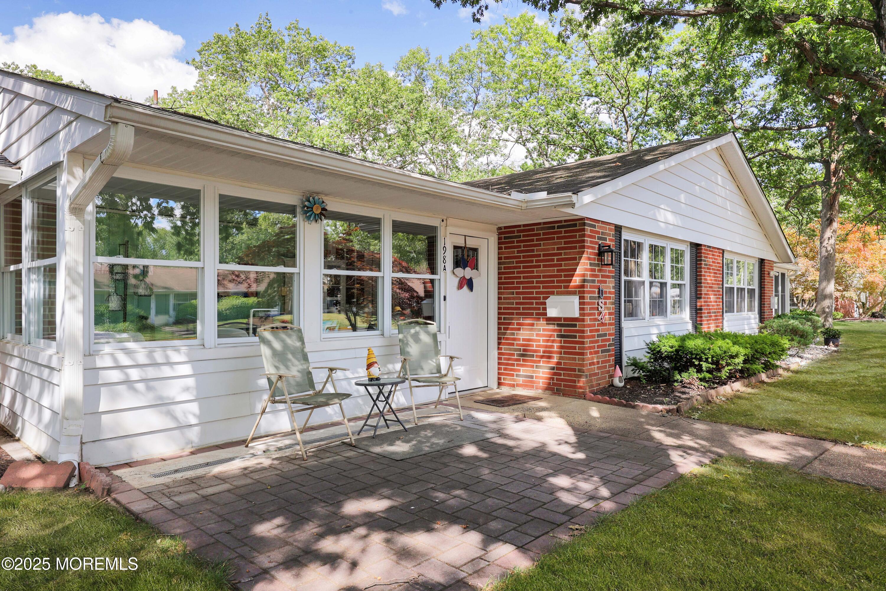 198A Buckingham Drive Image 3