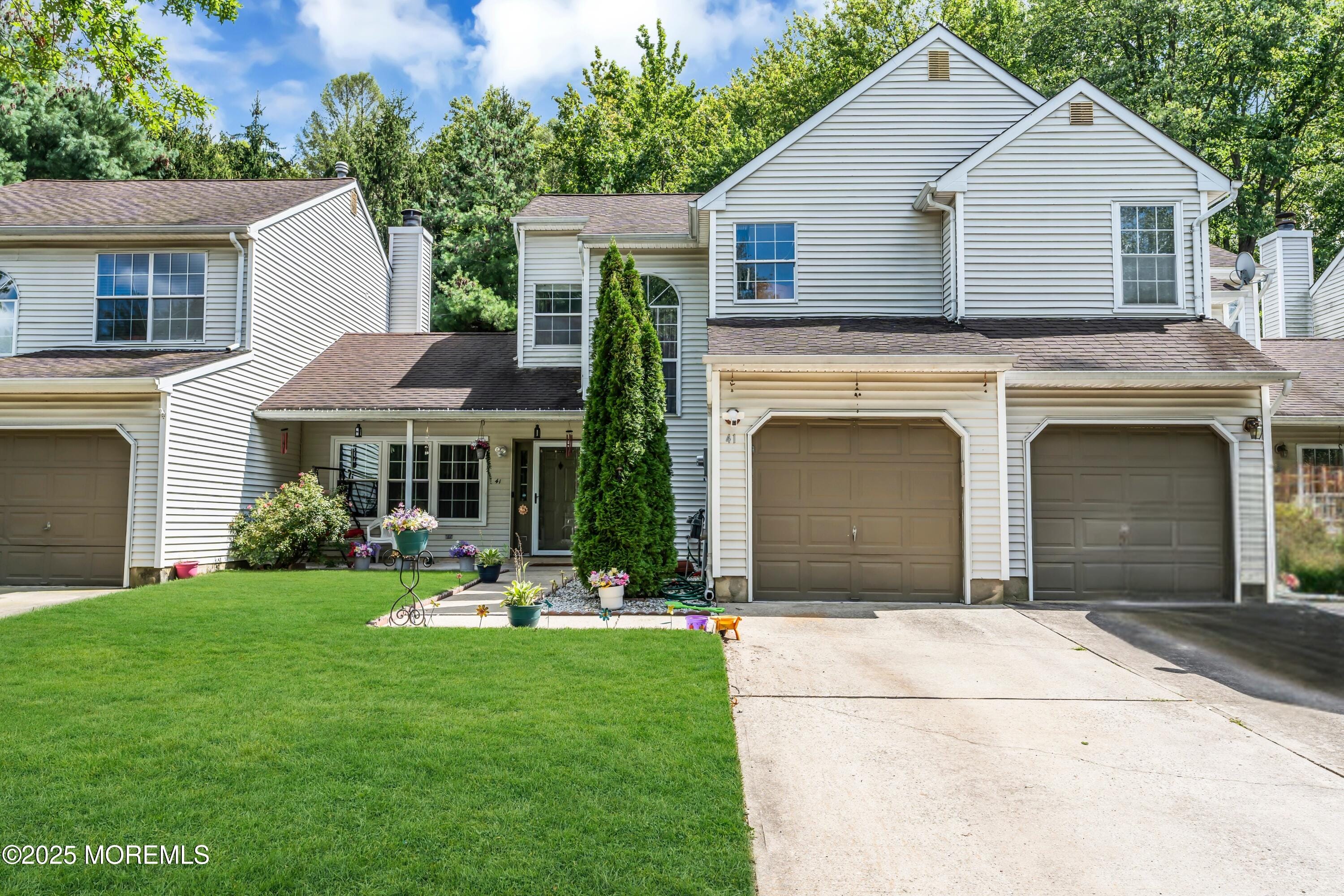 41 Evergreen Drive, East Windsor, NJ, 08520