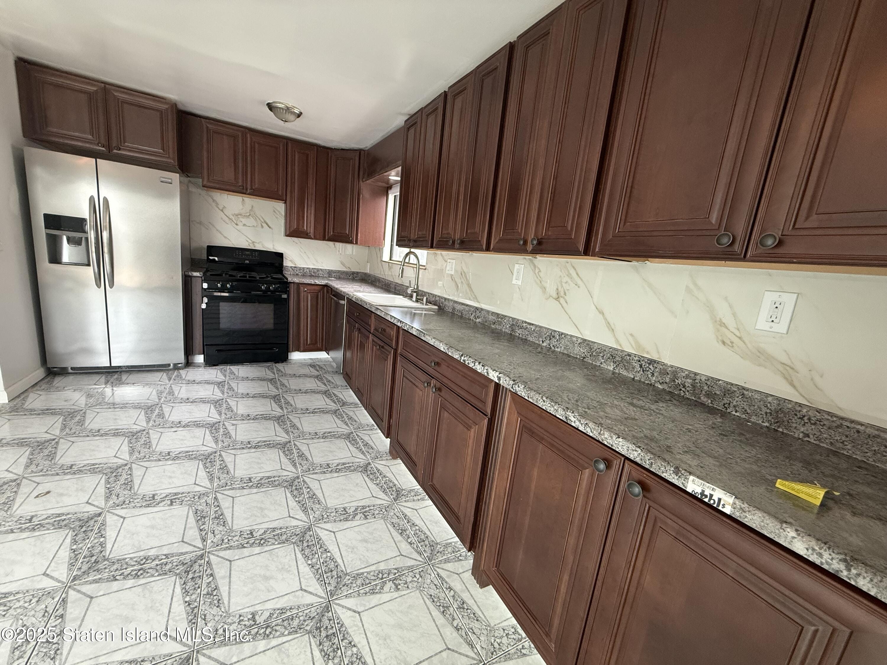 187 Keating Place, Staten Island, NY, 10314 image 13