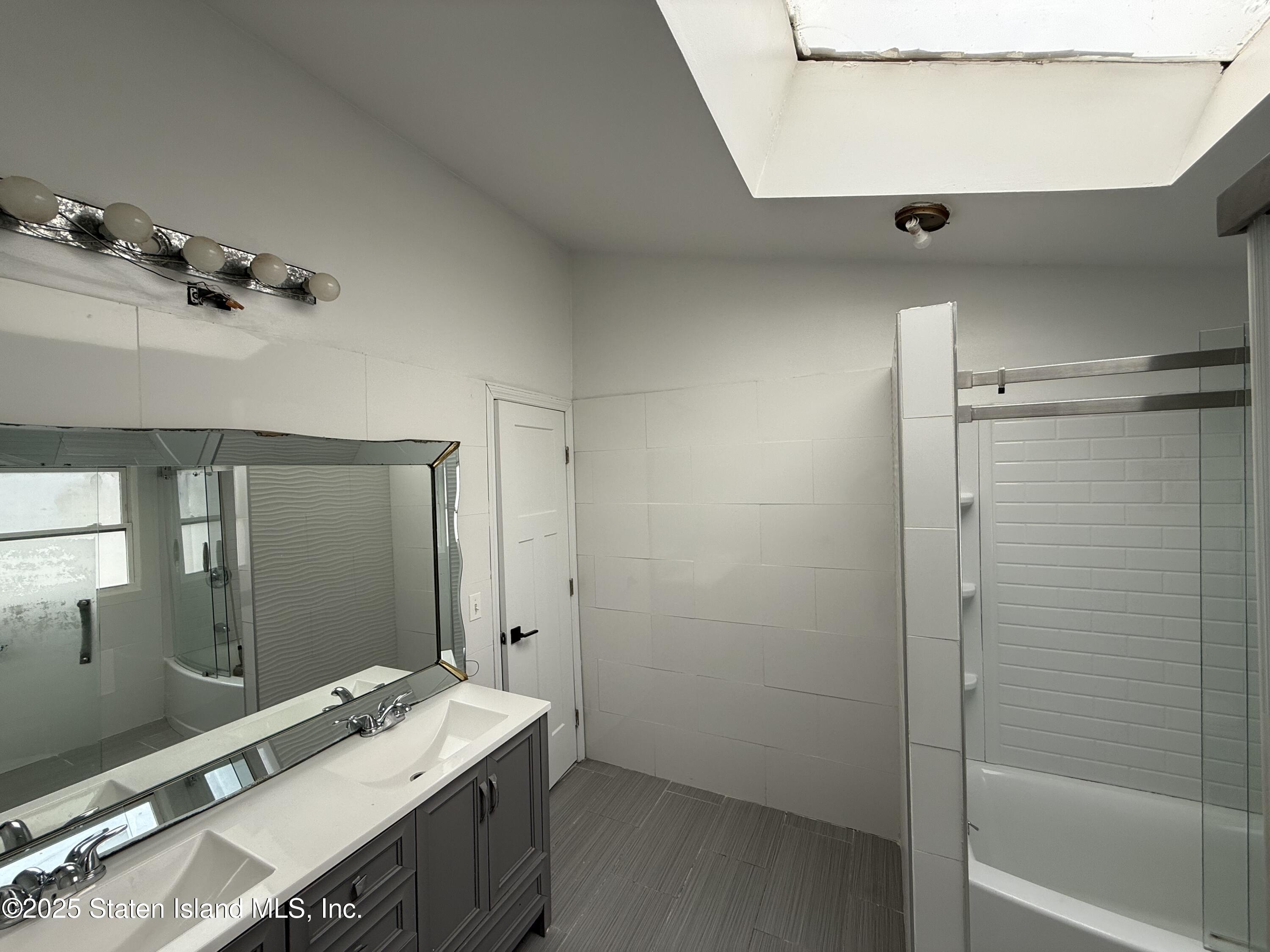 187 Keating Place, Staten Island, NY, 10314 image 23