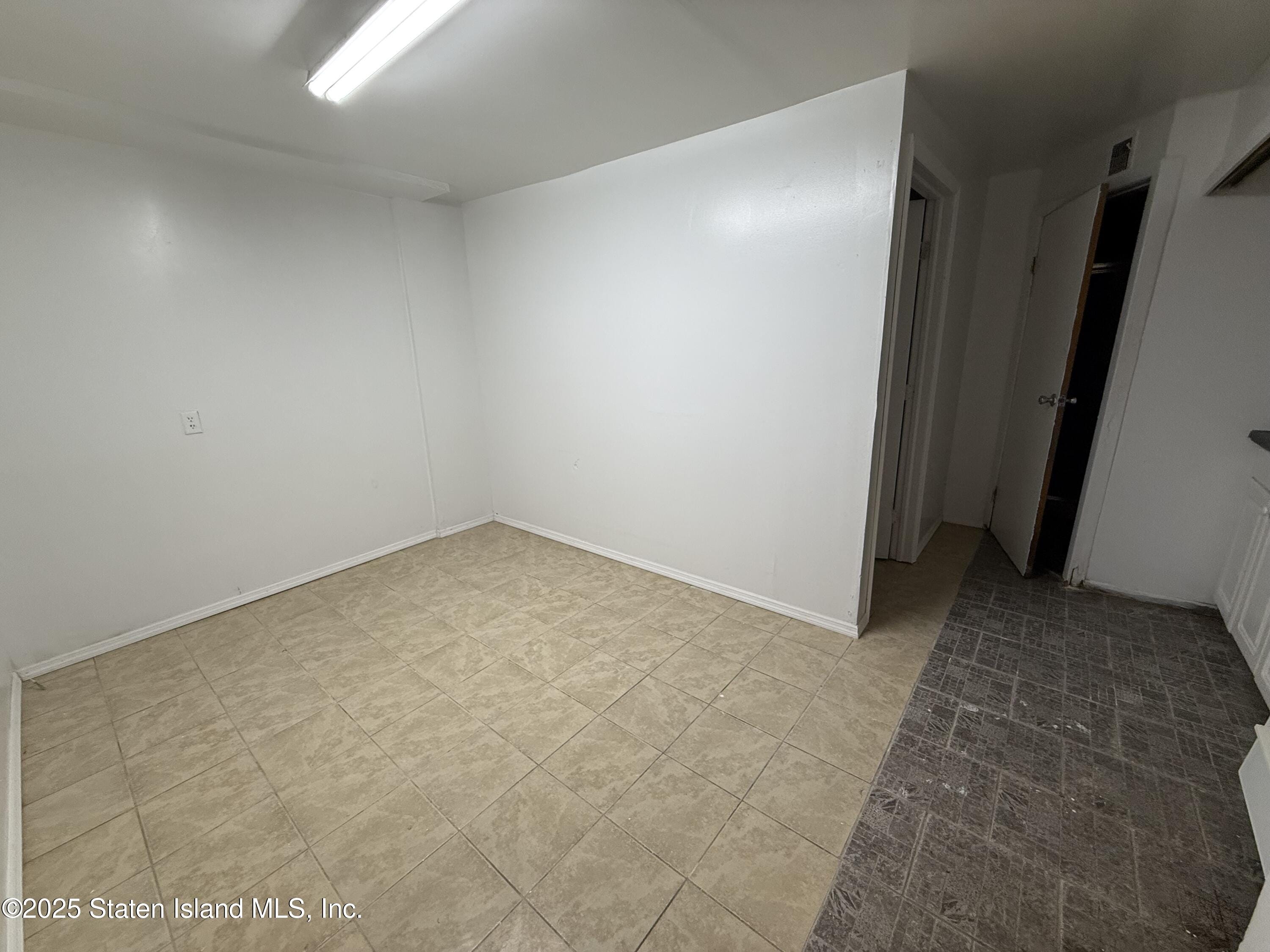 187 Keating Place, Staten Island, NY, 10314 image 30